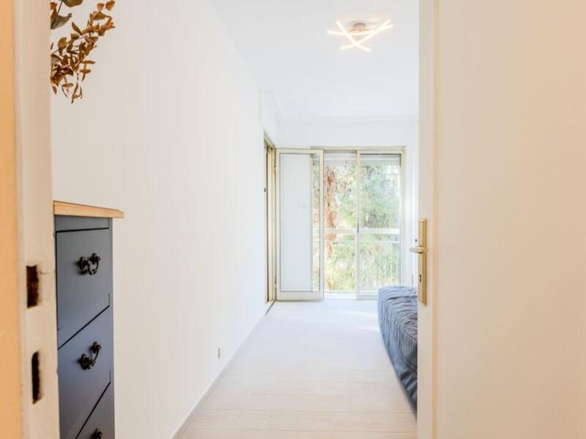 Gerenoveerd 3-kamerappartement in park, 5 minuten van centrum Cannes - foto 22