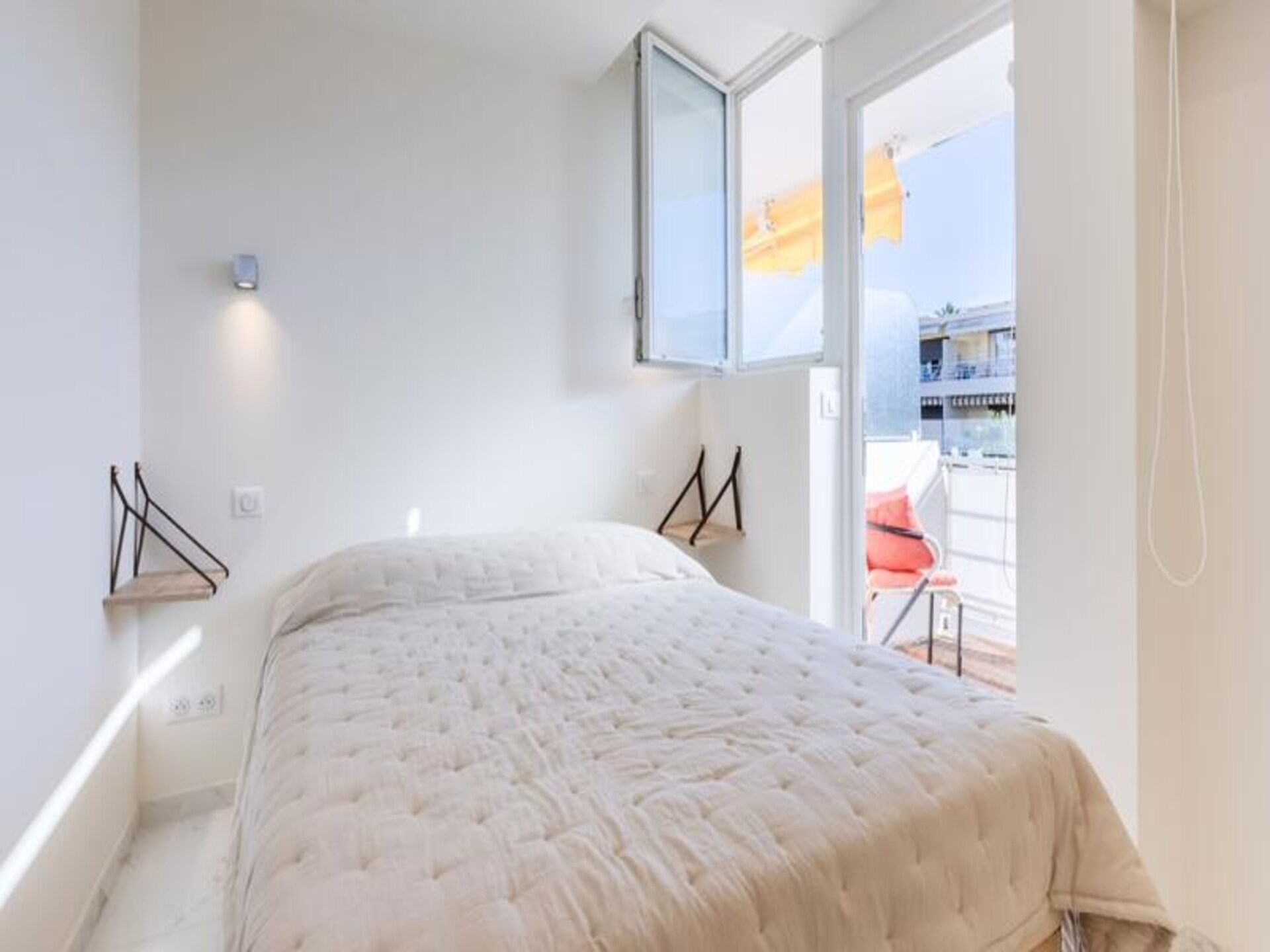 Stijlvol 2-kamer appartement met terras in privé domein Palm Beach, Cannes - foto 5