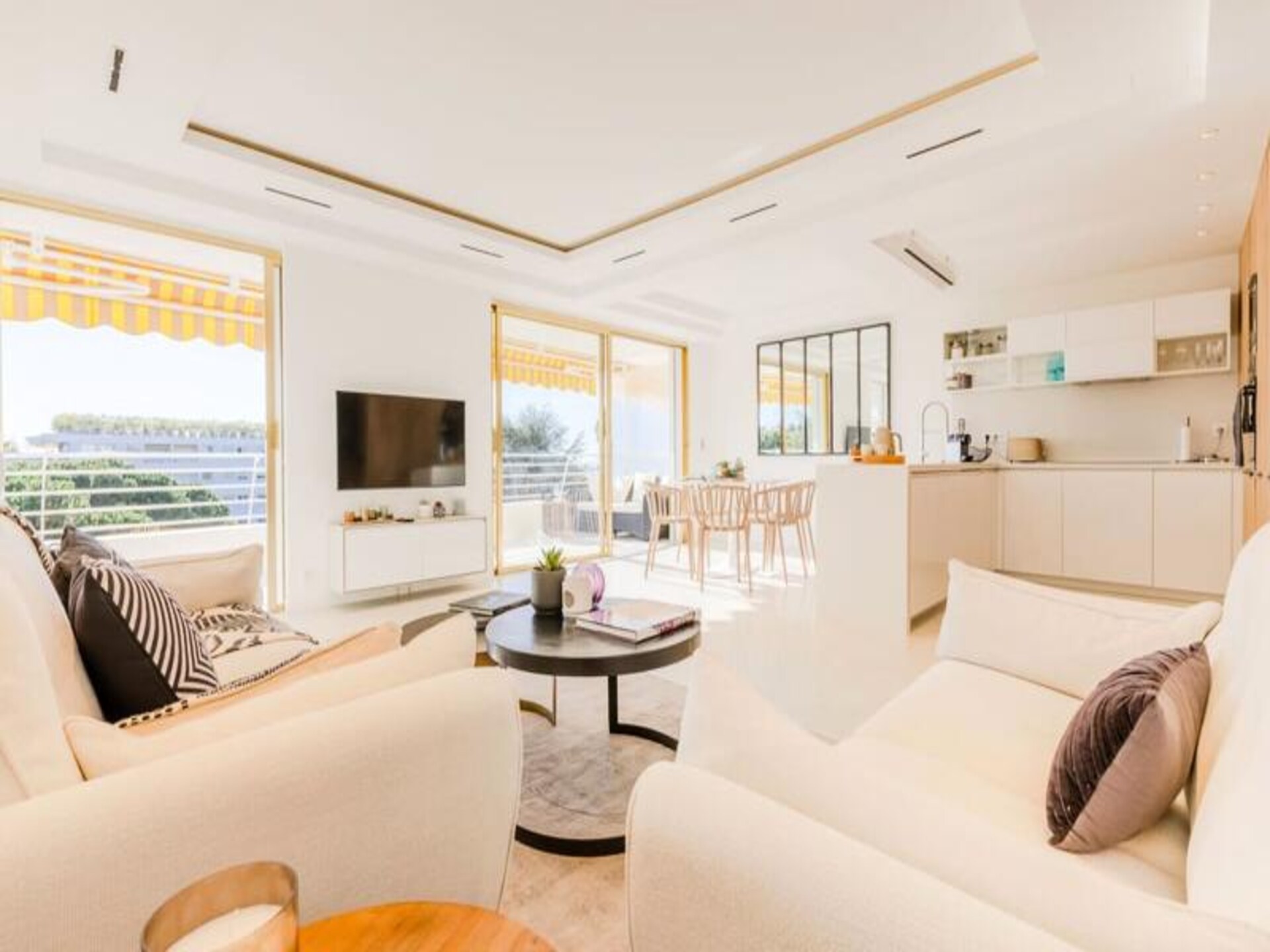 Luxe appartement 96m² met zeezicht, zwembad en tennis in Cannes - foto 1
