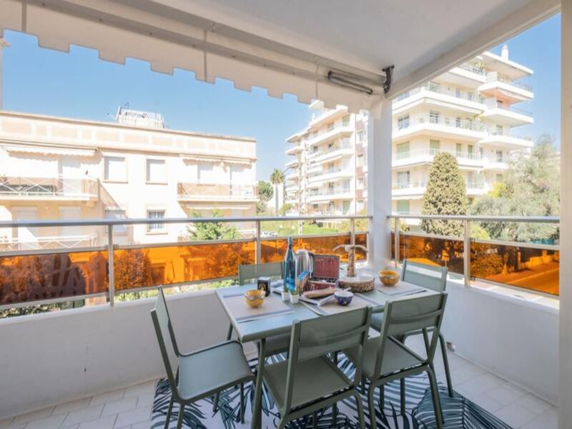 Stijlvol 2-slaapkamerappartement vlakbij de Croisette in Cannes - foto 4