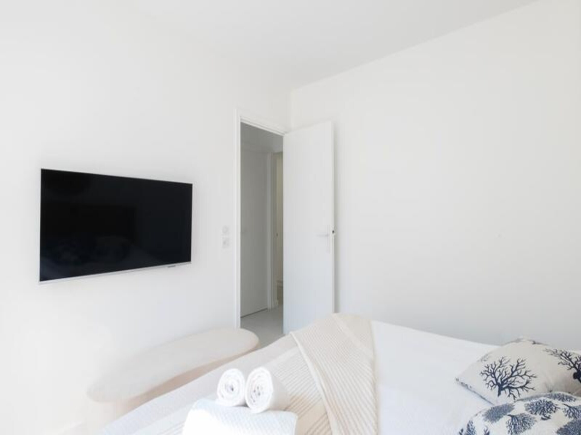 Stijlvol 2-slaapkamerappartement vlakbij de Croisette in Cannes - foto 12