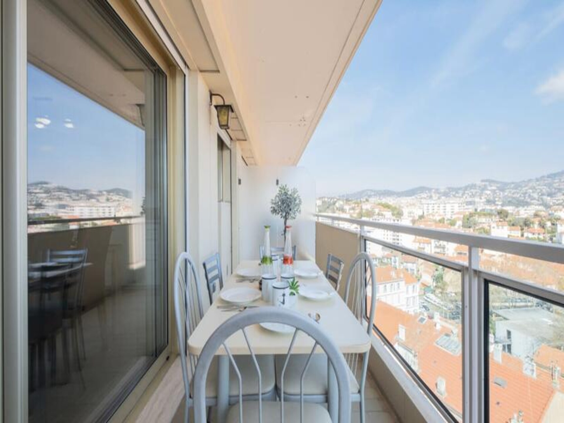 Elegant appartement met zeezicht, 10 min van centrum Cannes, parking inbegrepen - foto 6