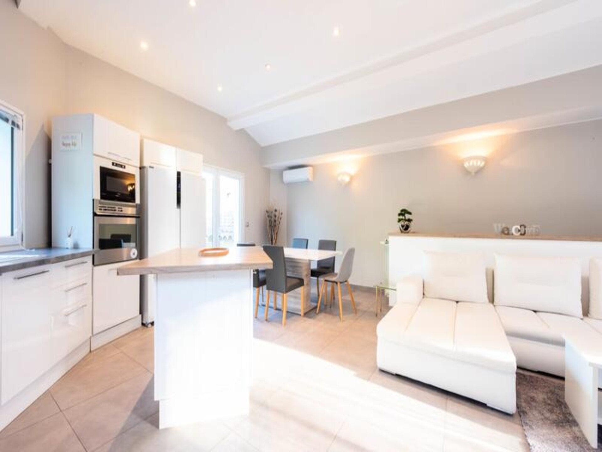 Luxe villa van 330m² met 6 slaapkamers, verwarmd zwembad en jacuzzi in Vallauris - foto 23