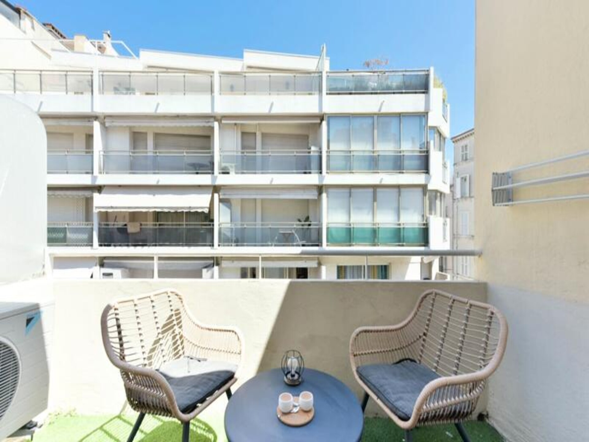 Stijlvol appartement in het centrum van Cannes met balkon - foto 13