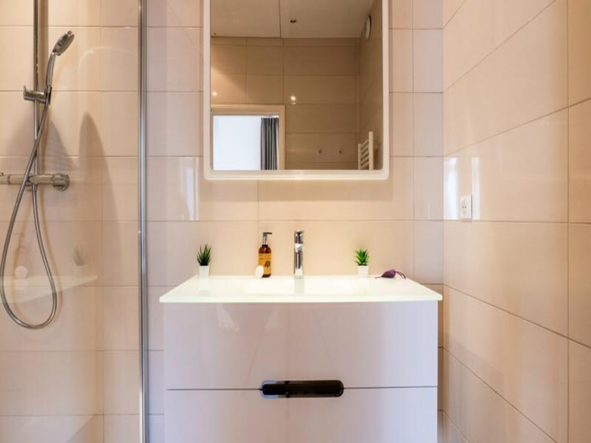 Elegant 3-kamerappartement aan de Rue d'Antibes, vlakbij het Palais des Festivals - foto 12