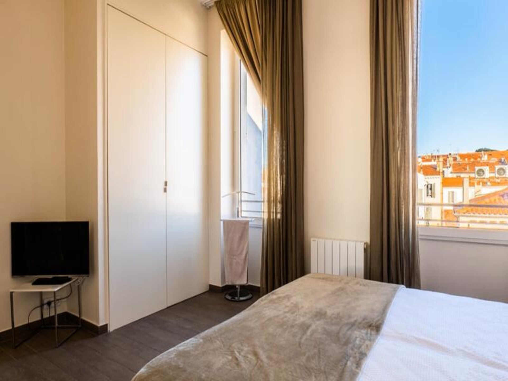Elegant 3-kamerappartement aan de Rue d'Antibes, vlakbij het Palais des Festivals - foto 24