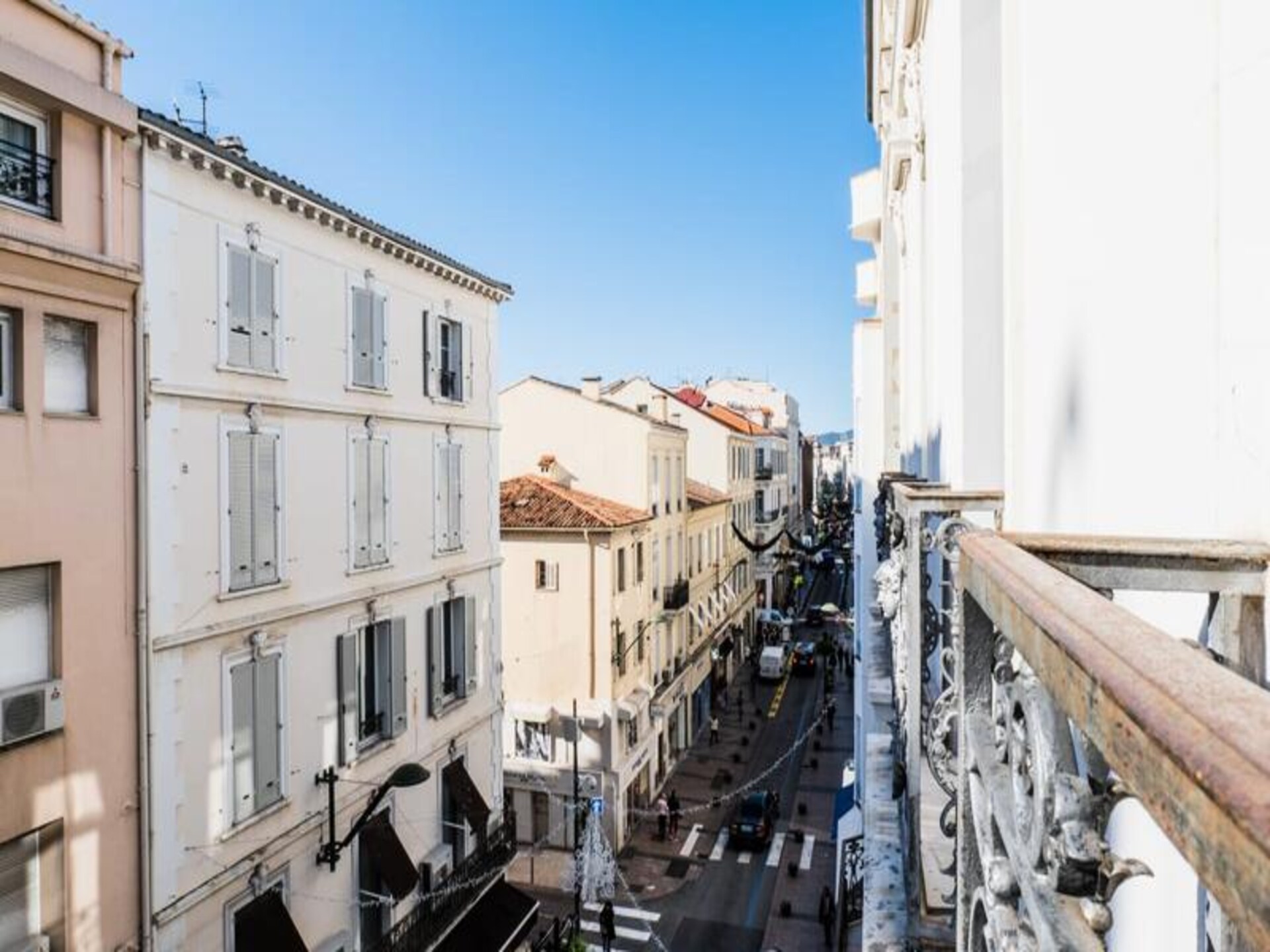 Elegant 3-kamerappartement aan de Rue d'Antibes, vlakbij het Palais des Festivals - foto 26