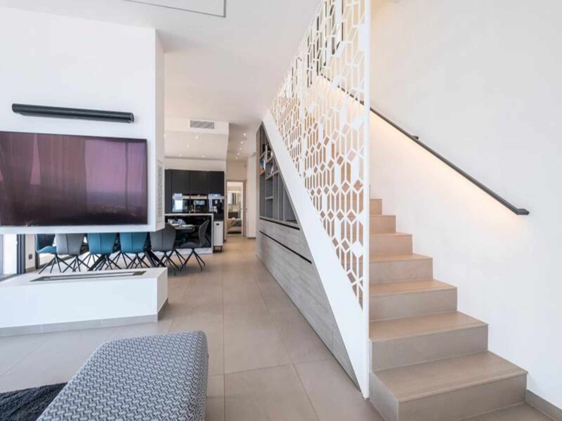Architectenwoning met verwarmd zwembad en panoramisch zeezicht in Mandelieu - foto 20