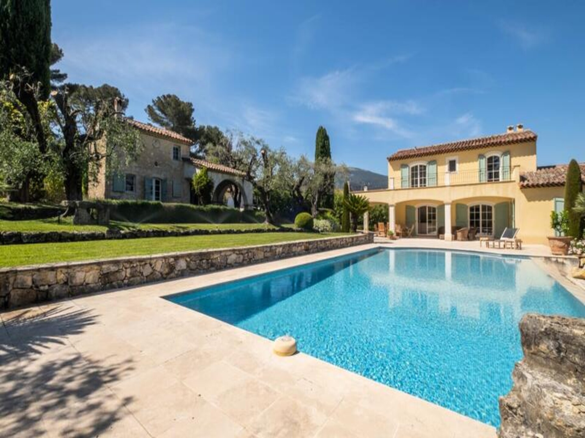 Provençaalse droomvilla van 280m² met privézwembad nabij Cannes en Nice - foto 6