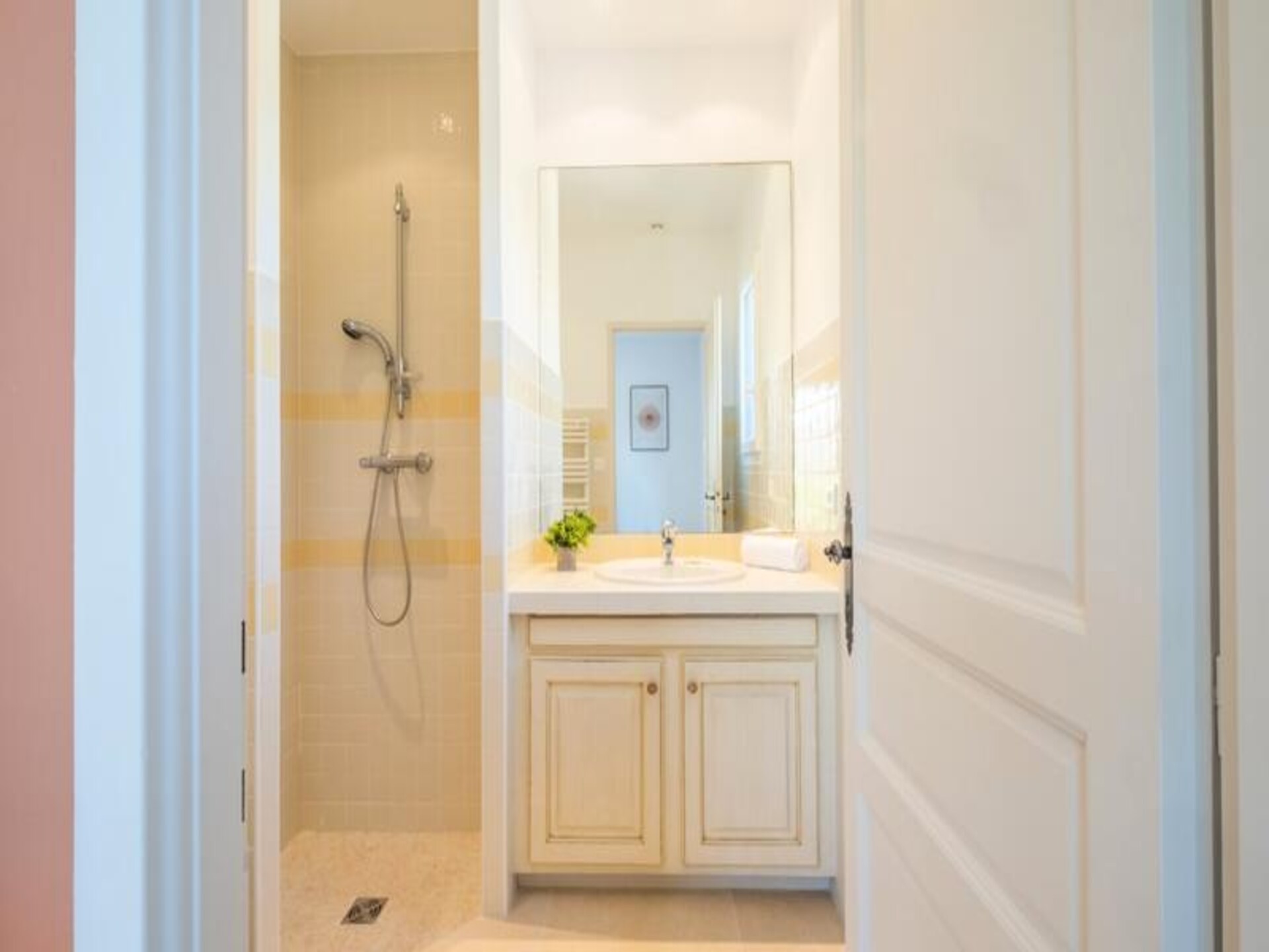 Provençaalse droomvilla van 280m² met privézwembad nabij Cannes en Nice - foto 25
