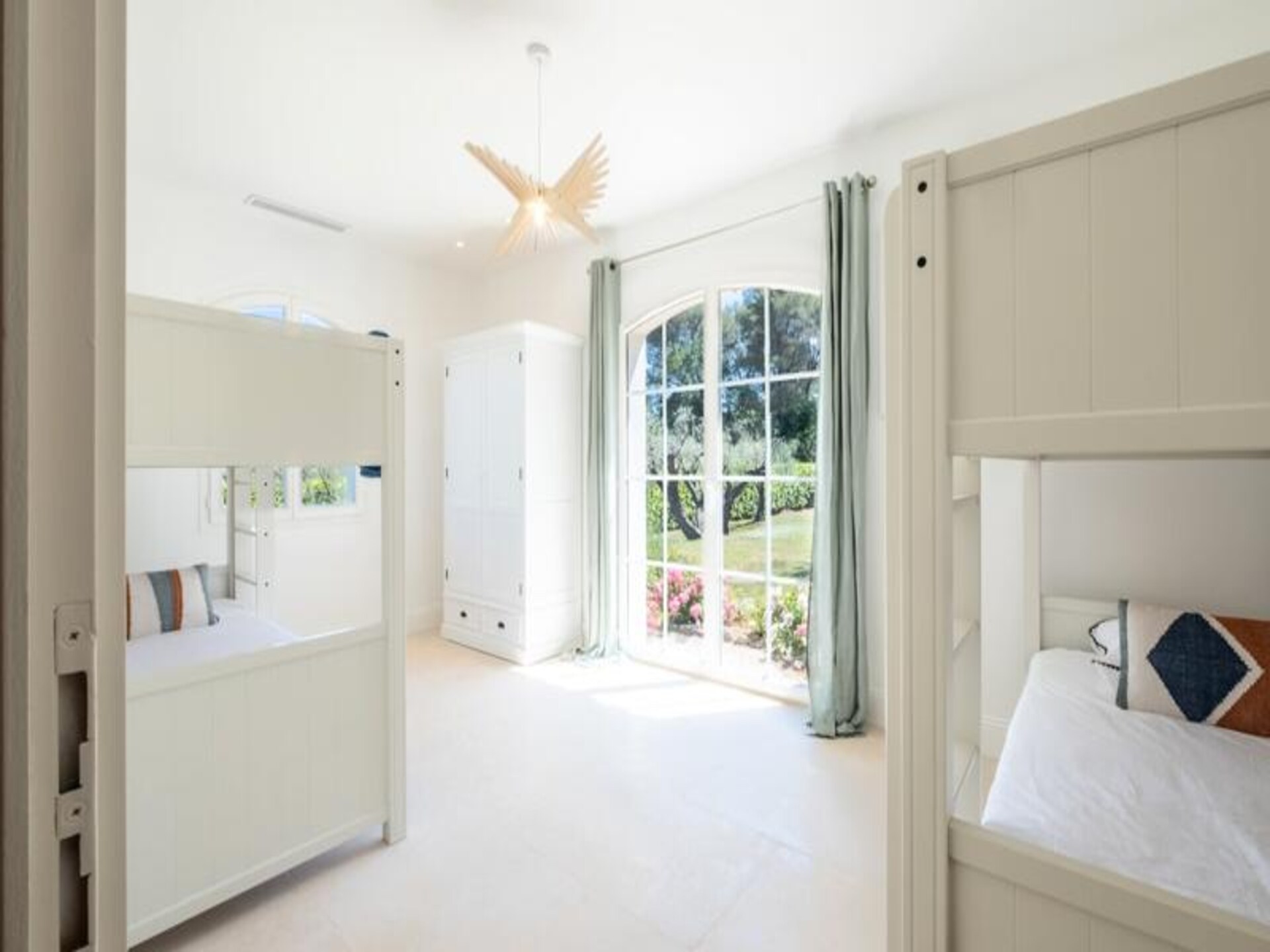 Provençaalse droomvilla van 280m² met privézwembad nabij Cannes en Nice - foto 30