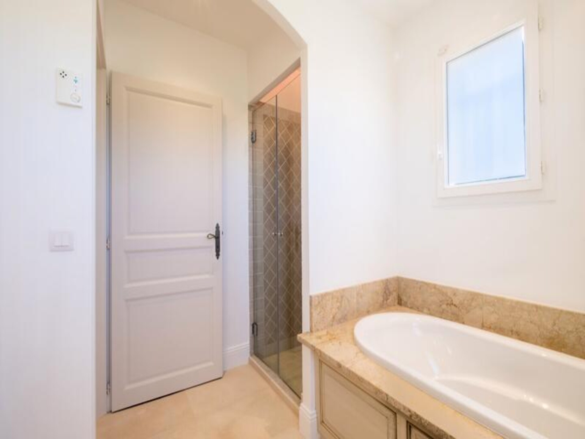 Provençaalse droomvilla van 280m² met privézwembad nabij Cannes en Nice - foto 49
