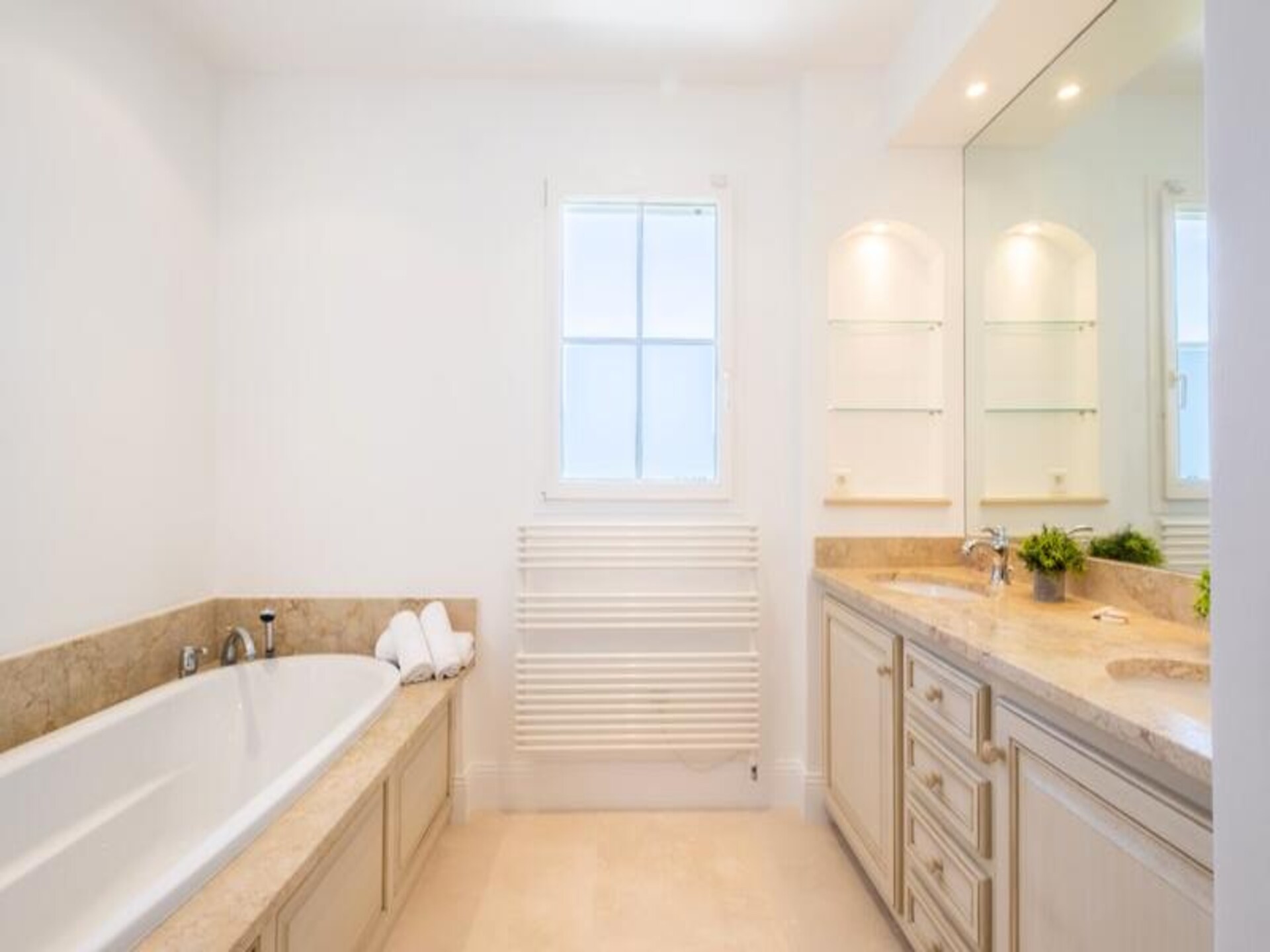 Provençaalse droomvilla van 280m² met privézwembad nabij Cannes en Nice - foto 50