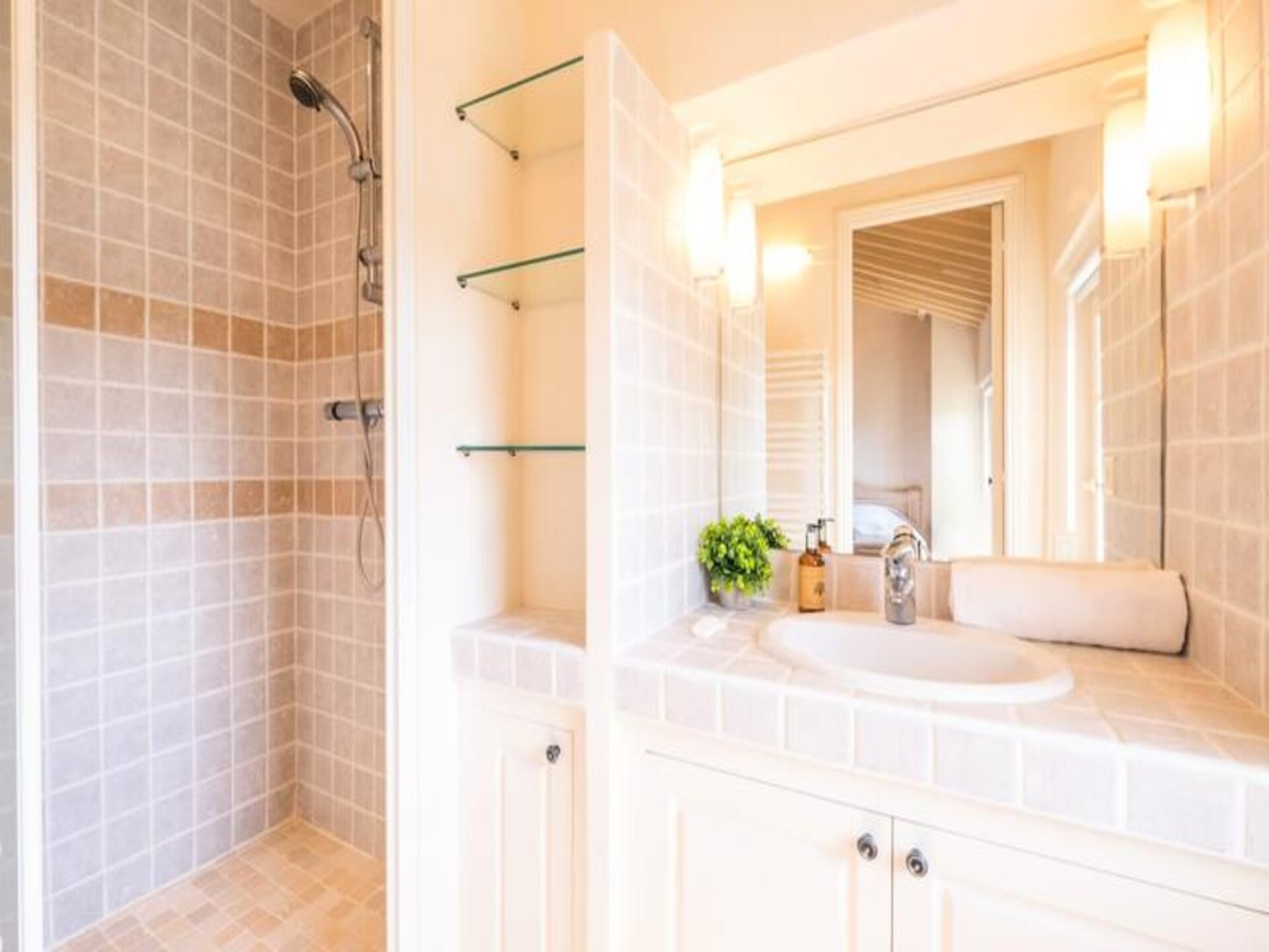 Provençaalse droomvilla van 280m² met privézwembad nabij Cannes en Nice - foto 62