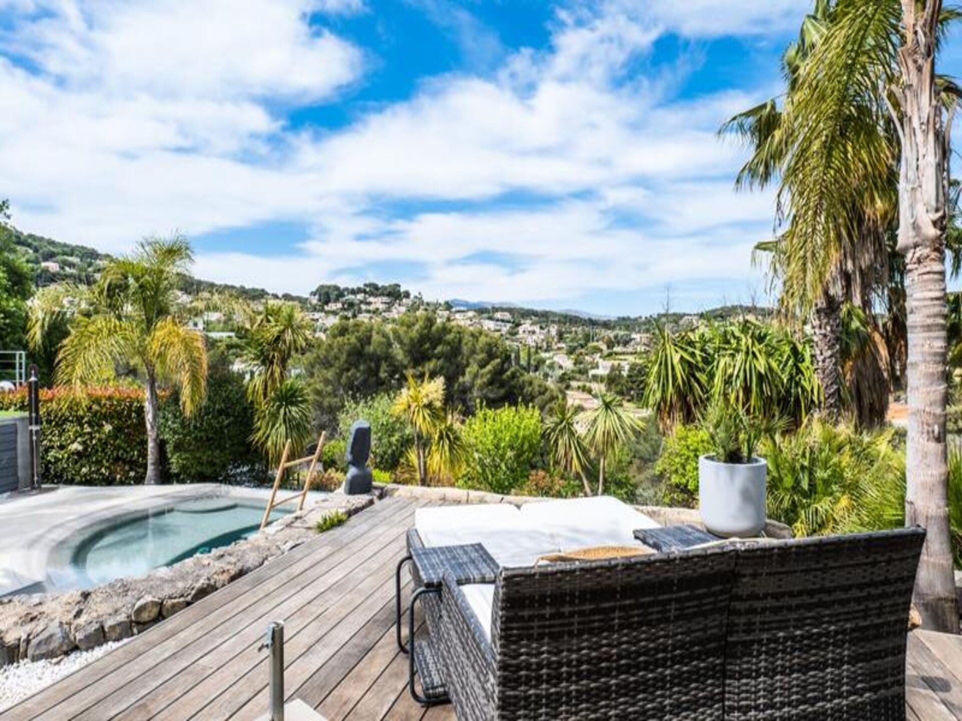 Luxe villa met privézwembad en zeezicht bij Golfe-Juan - 10 personen - foto 42