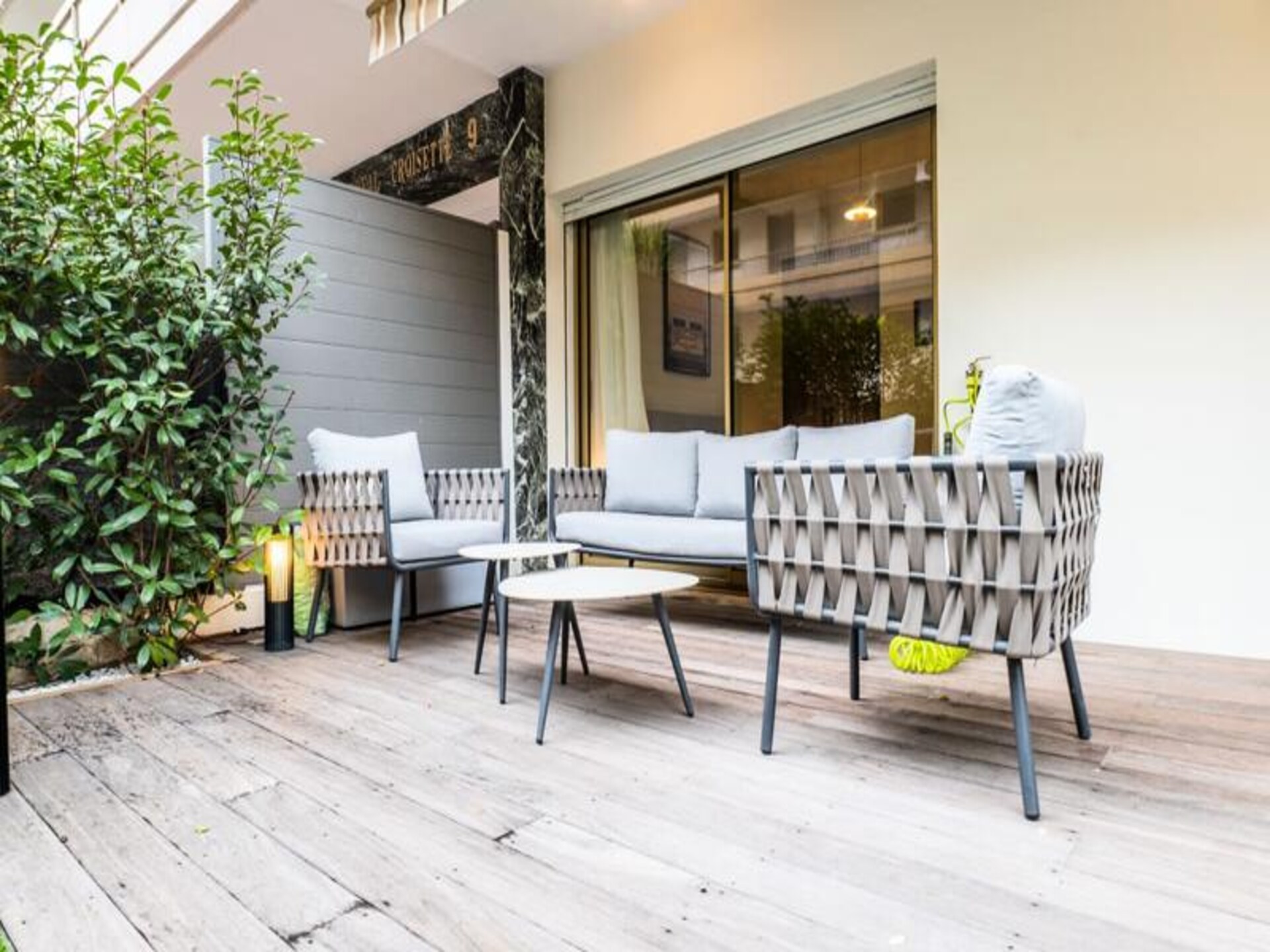 Oase aan de Croisette: 3-kamerappartement met tuin in Cannes - foto 15
