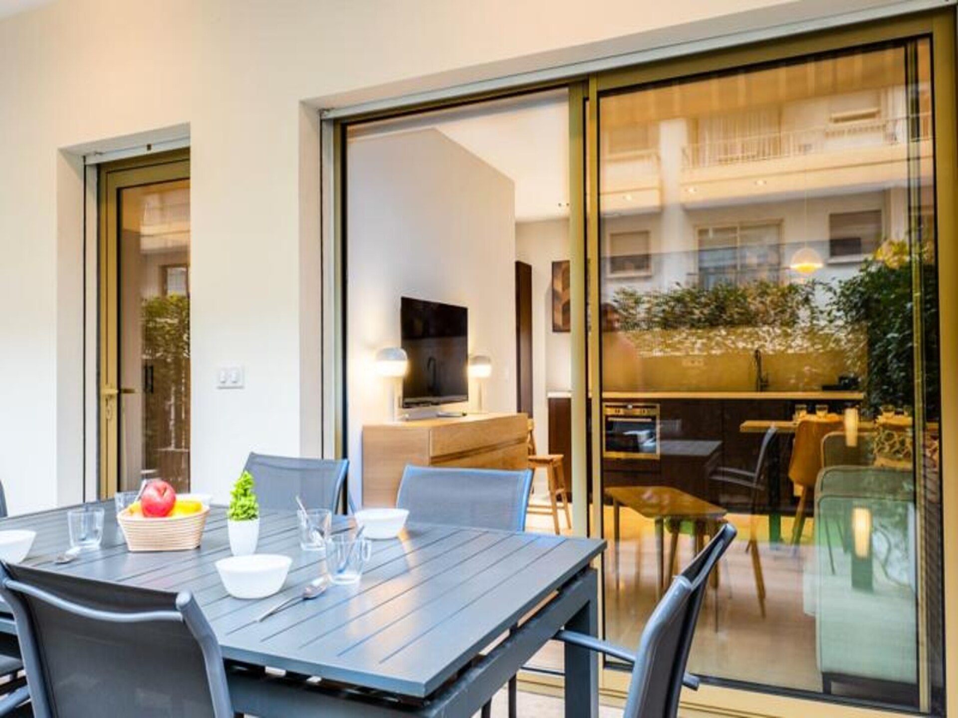 Oase aan de Croisette: 3-kamerappartement met tuin in Cannes - foto 18