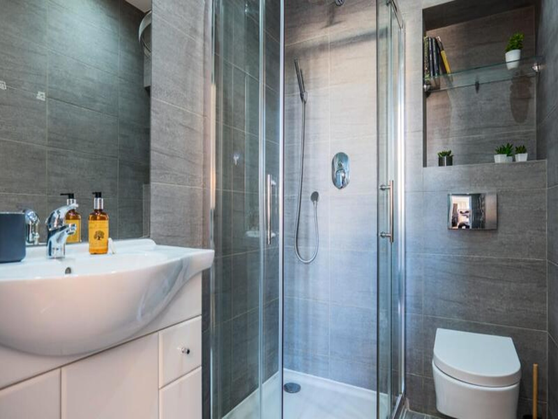 Luxe 2-slaapkamer appartement op 200m van de Croisette in Cannes - foto 8
