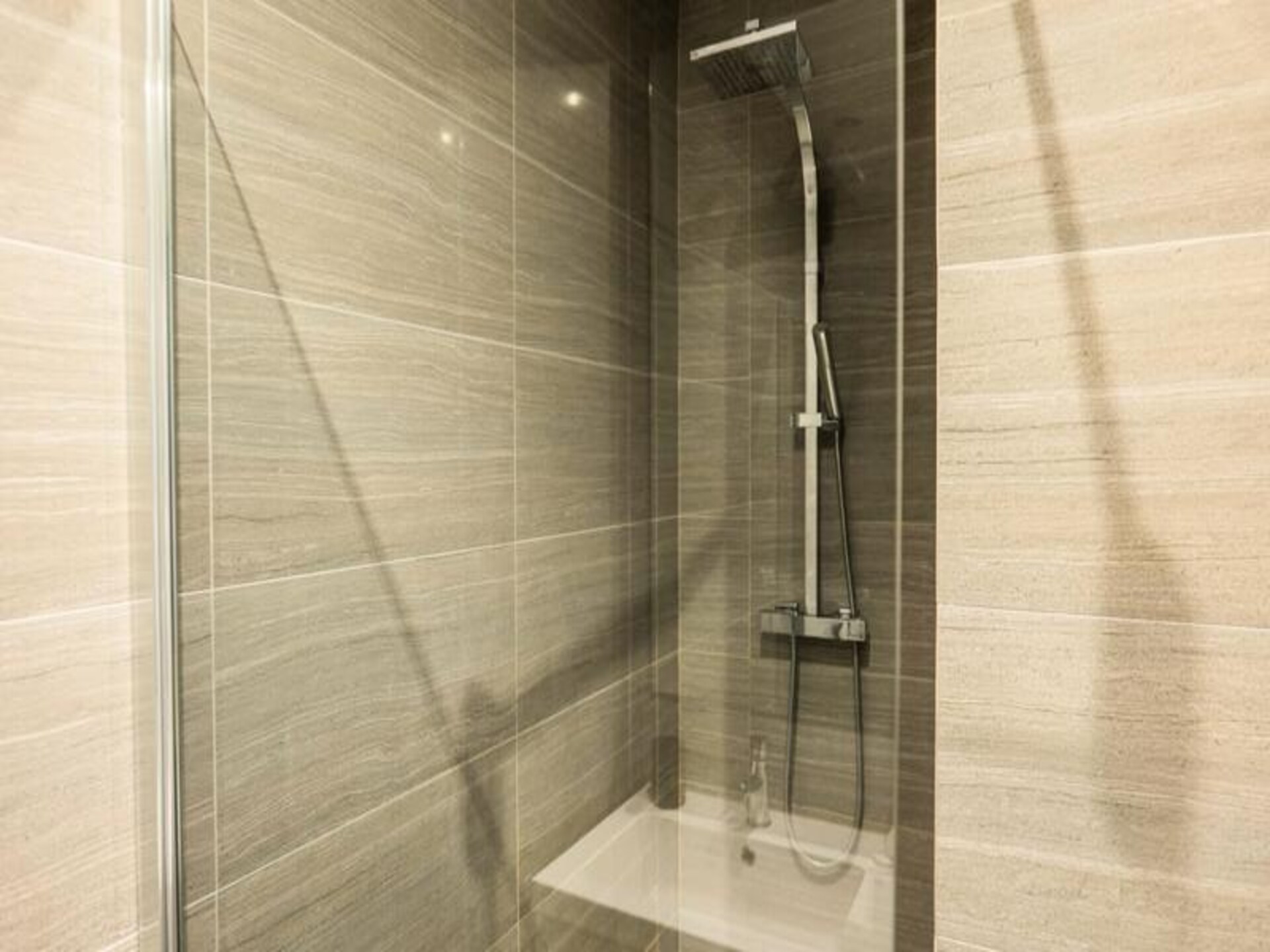 Luxe 2-slaapkamer appartement op 200m van de Croisette in Cannes - foto 19