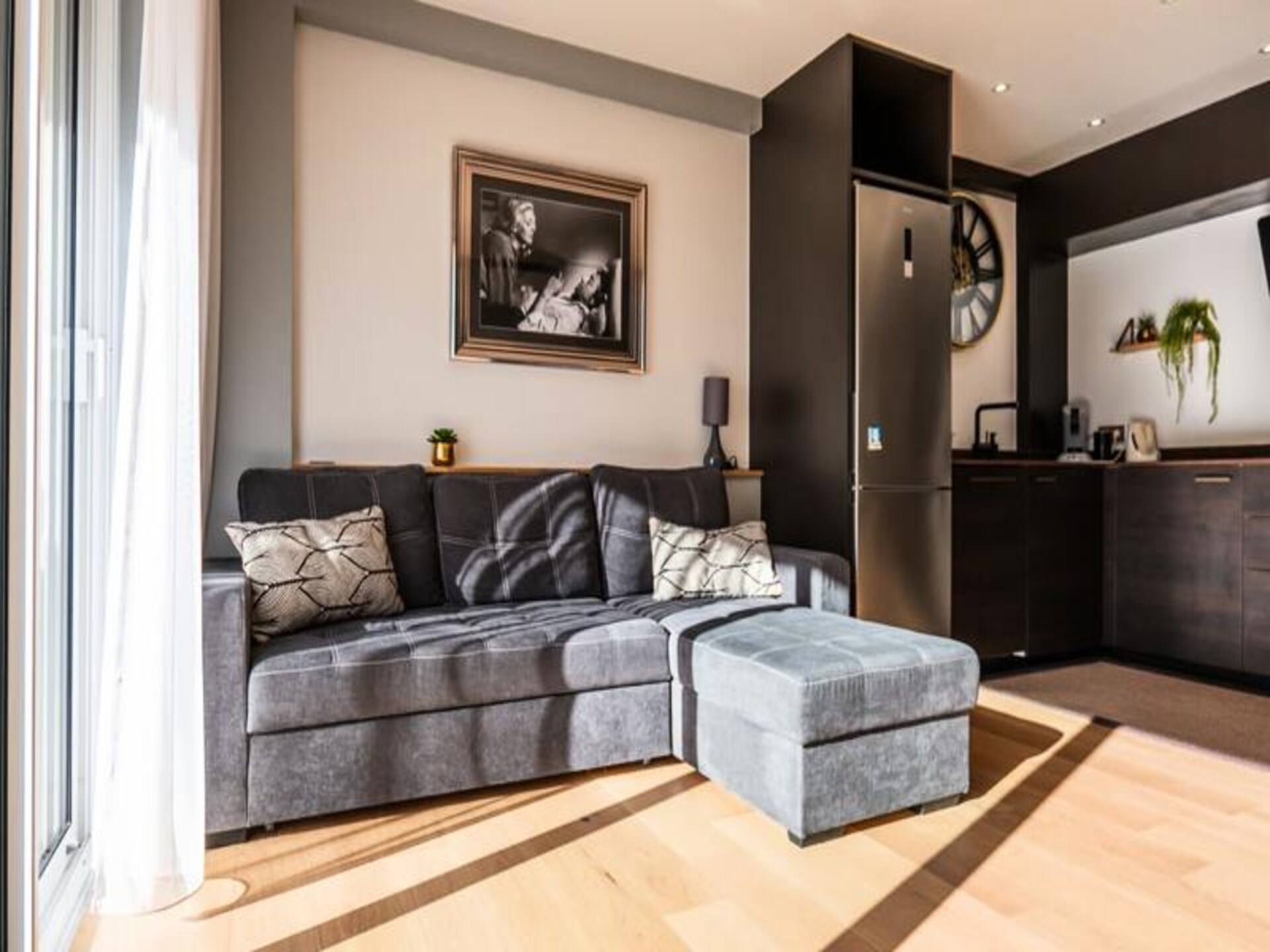 Licht appartement met terras, op 15 minuten lopen van het Palais - foto 2