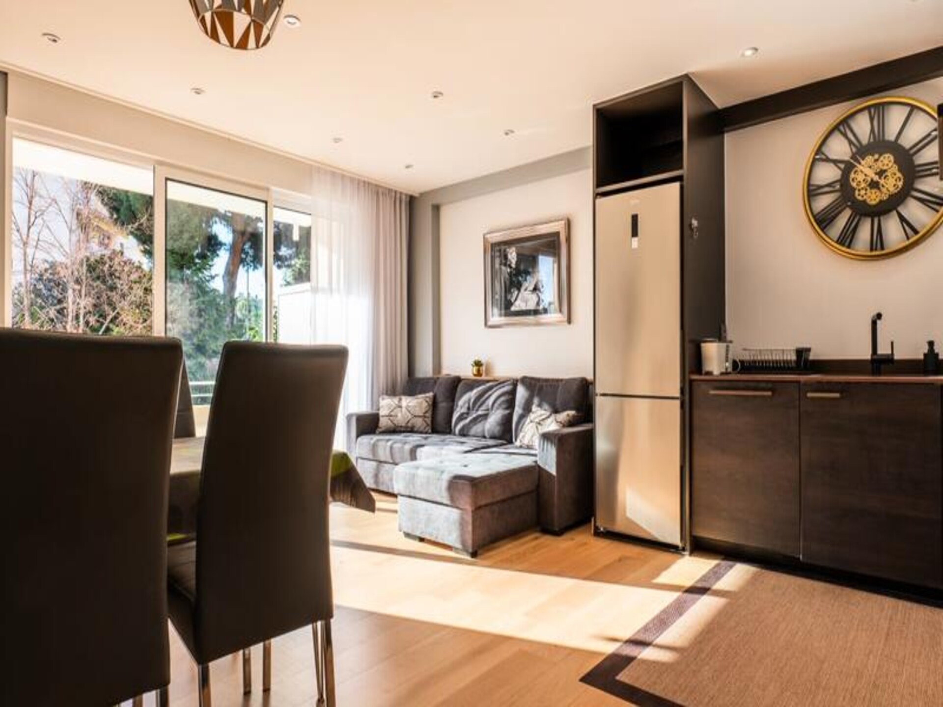 Licht appartement met terras, op 15 minuten lopen van het Palais - foto 7