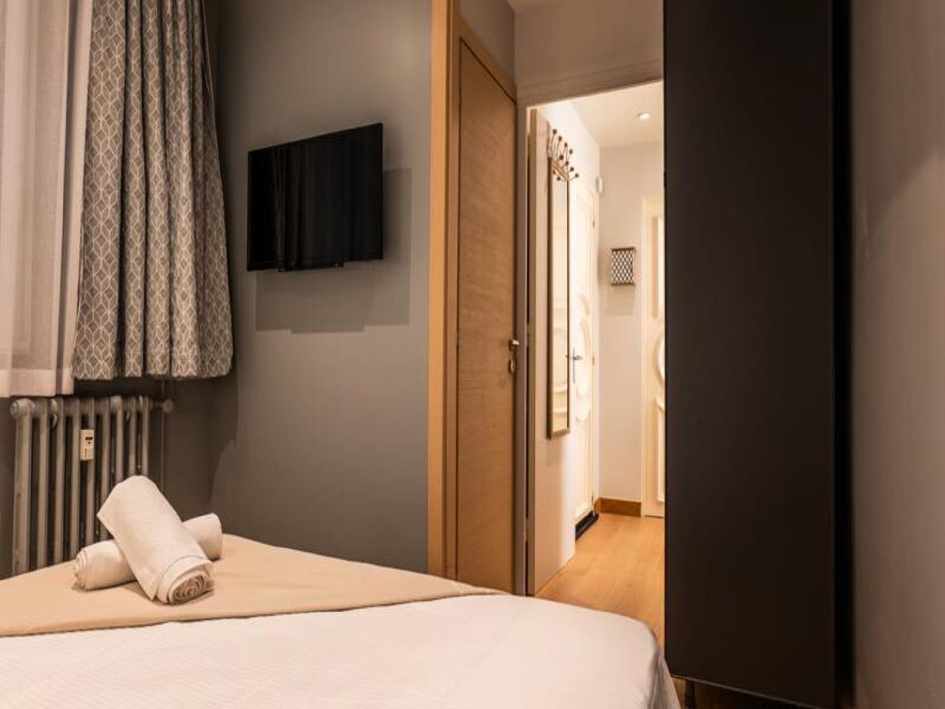 Licht appartement met terras, op 15 minuten lopen van het Palais - foto 21