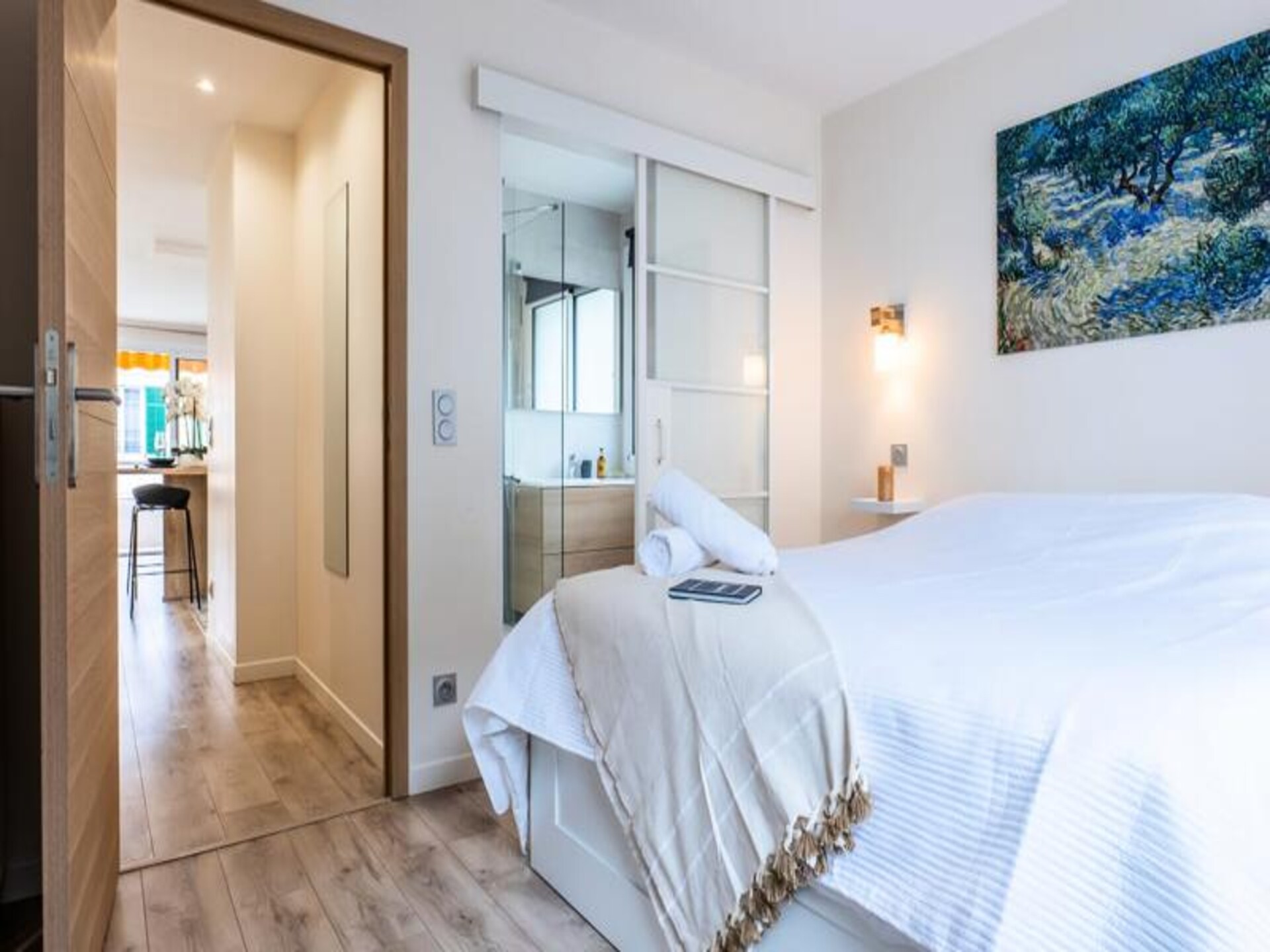 Licht appartement met terras, 8 minuten lopen van centrum Cannes - foto 14
