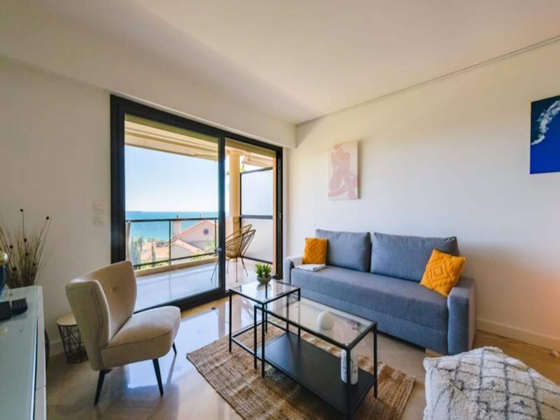 Appartement Cannes la Bocca met zeezicht, zwembad en garage - foto 10
