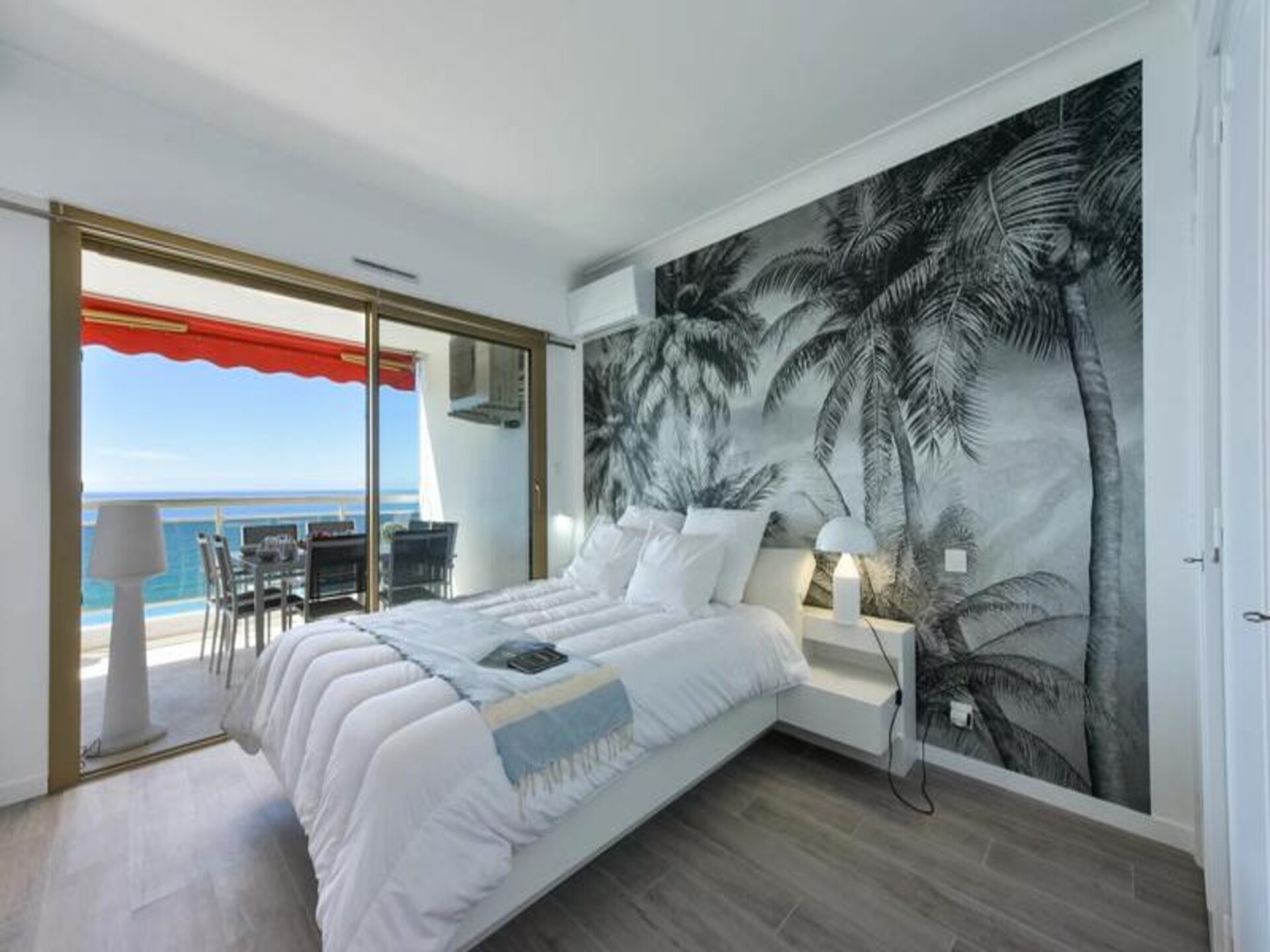Licht appartement met panoramisch zeezicht in Cannes la Bocca - foto 12