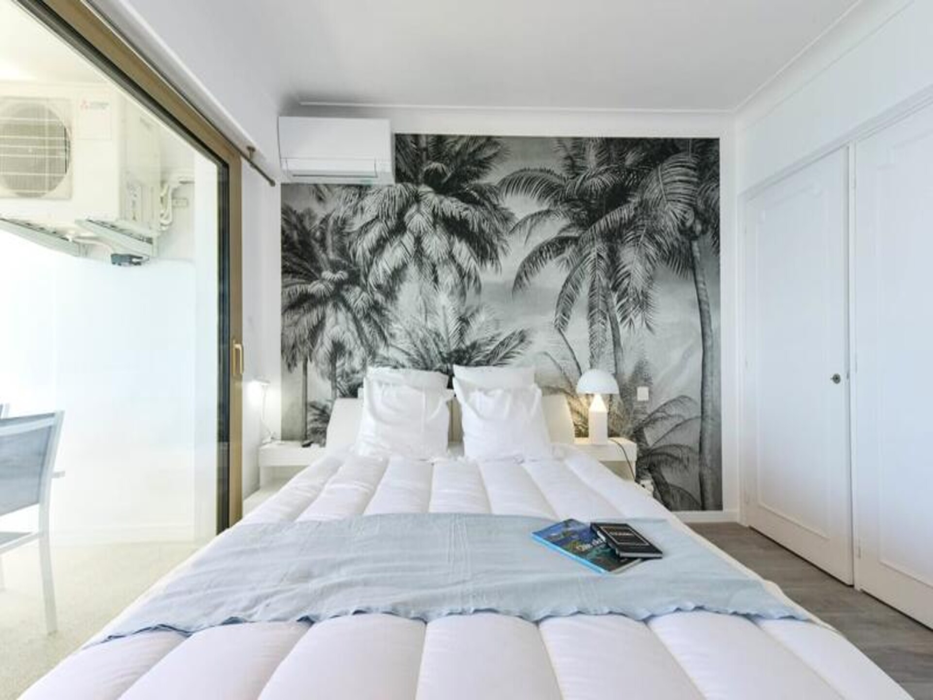 Licht appartement met panoramisch zeezicht in Cannes la Bocca - foto 13