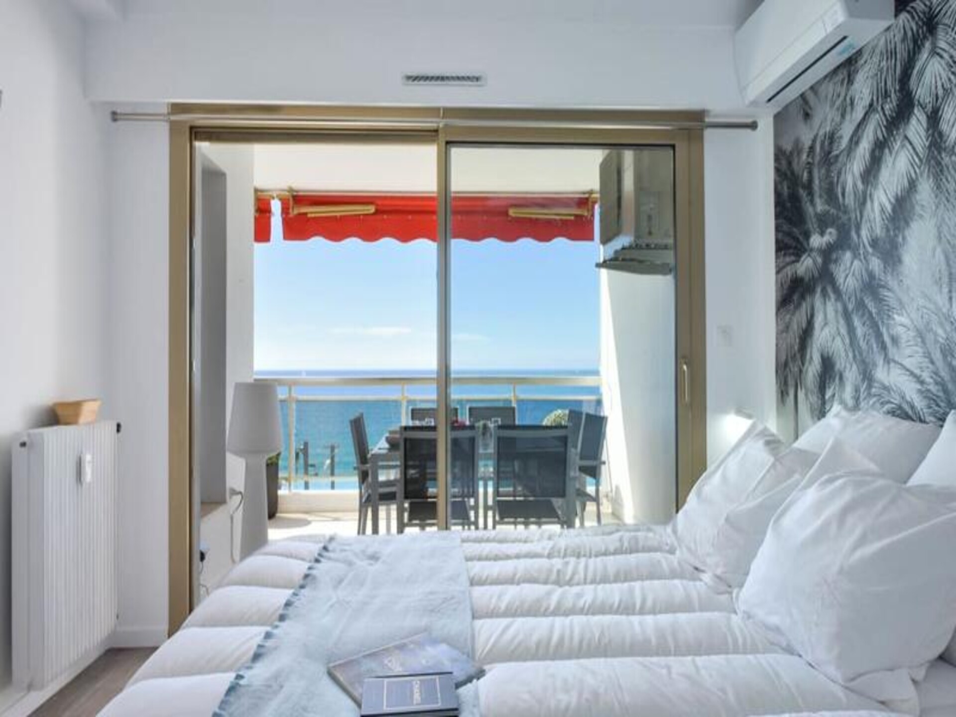Licht appartement met panoramisch zeezicht in Cannes la Bocca - foto 14