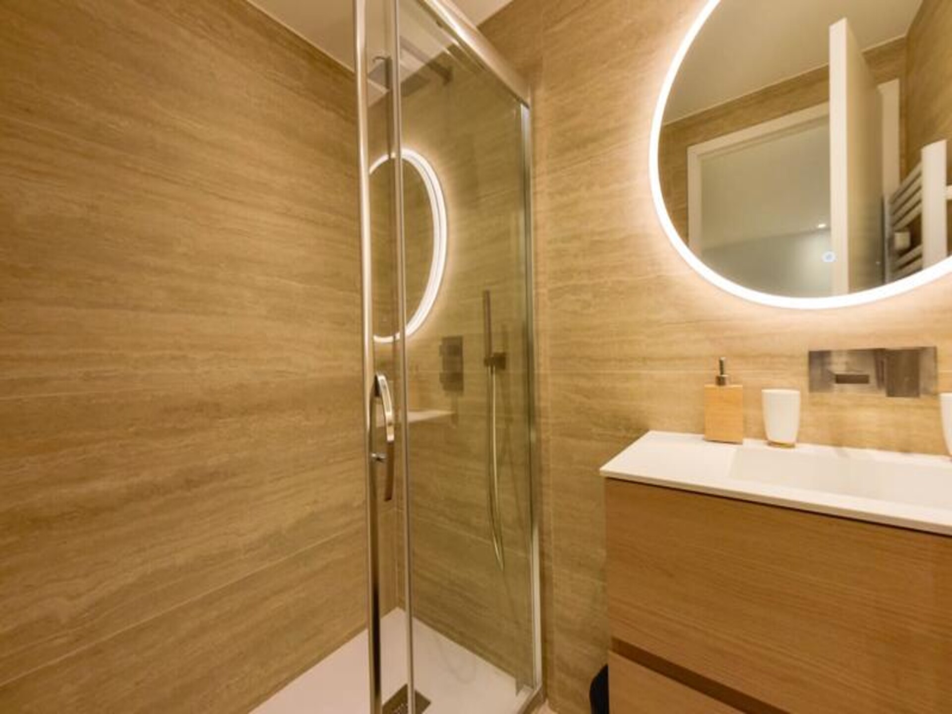 Stijlvol appartement in Carré d'Or, op 100 meter van het Palais des Festivals - foto 5