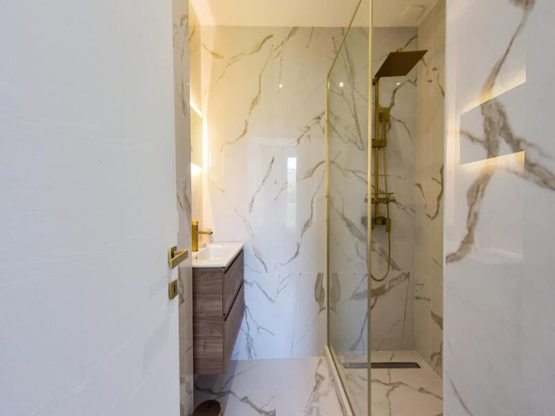 Luxe 3-slaapkamer appartement op 100m van de Croisette met airco - foto 27