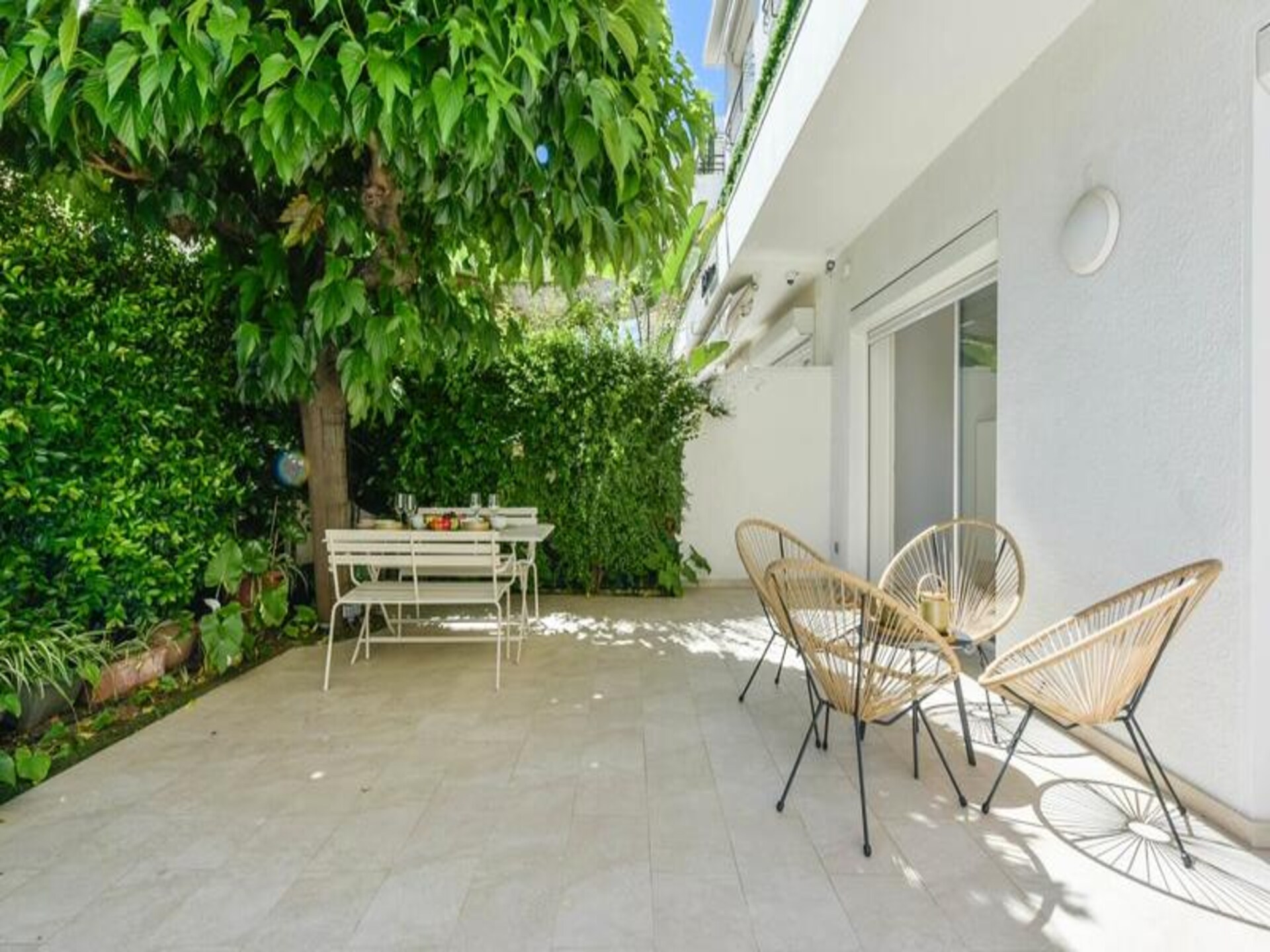 Licht appartement met tuin en garage, op 150 meter van het strand van Cannes - foto 15