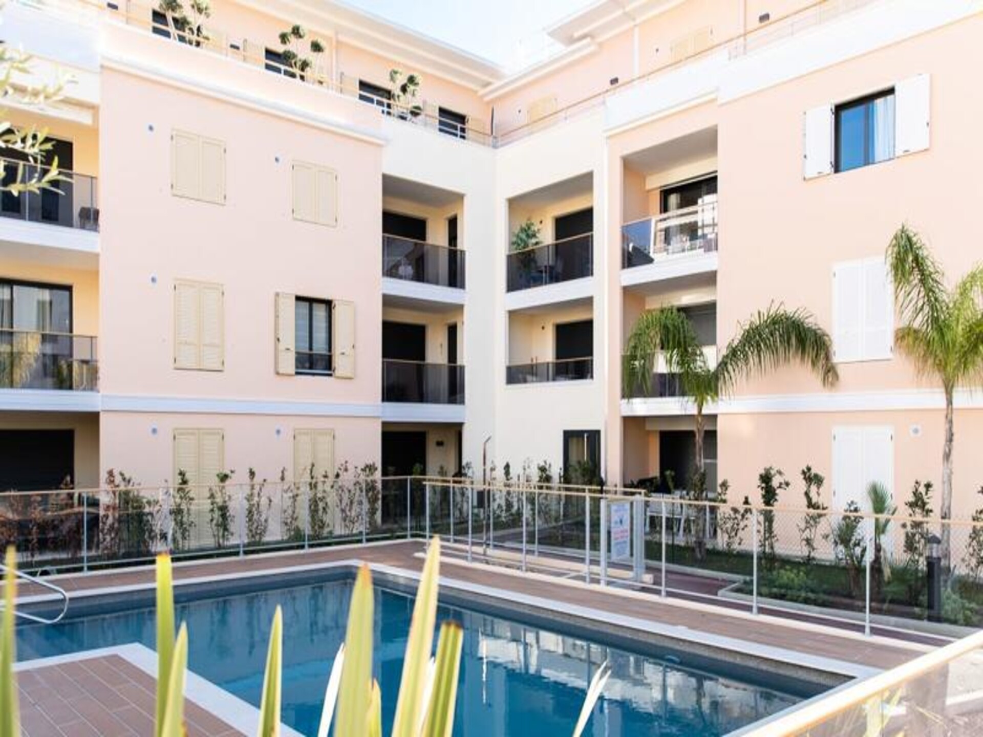 Elegant 2-slaapkamerappartement met zwembad op 100m van strand Cannes - foto 7