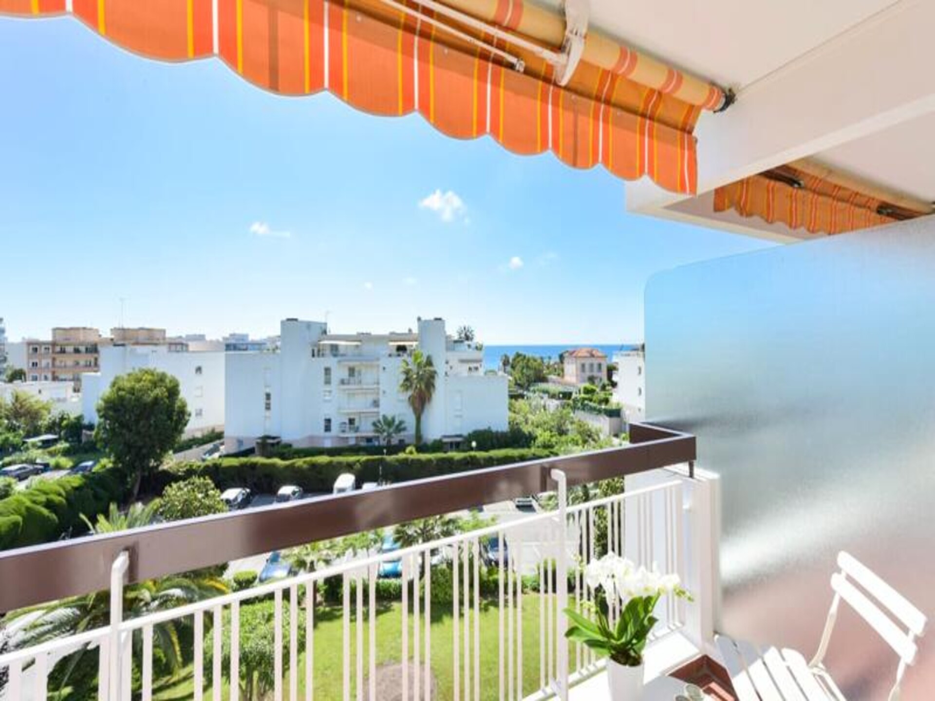 Luxe appartement met zeezicht in Golfe-Juan, strand op loopafstand - foto 13