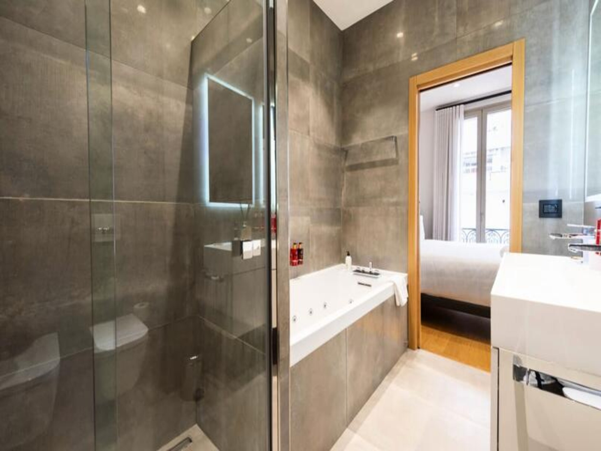 Luxe duplex 145m² met privélift en terras op Rue d'Antibes in Cannes - foto 28