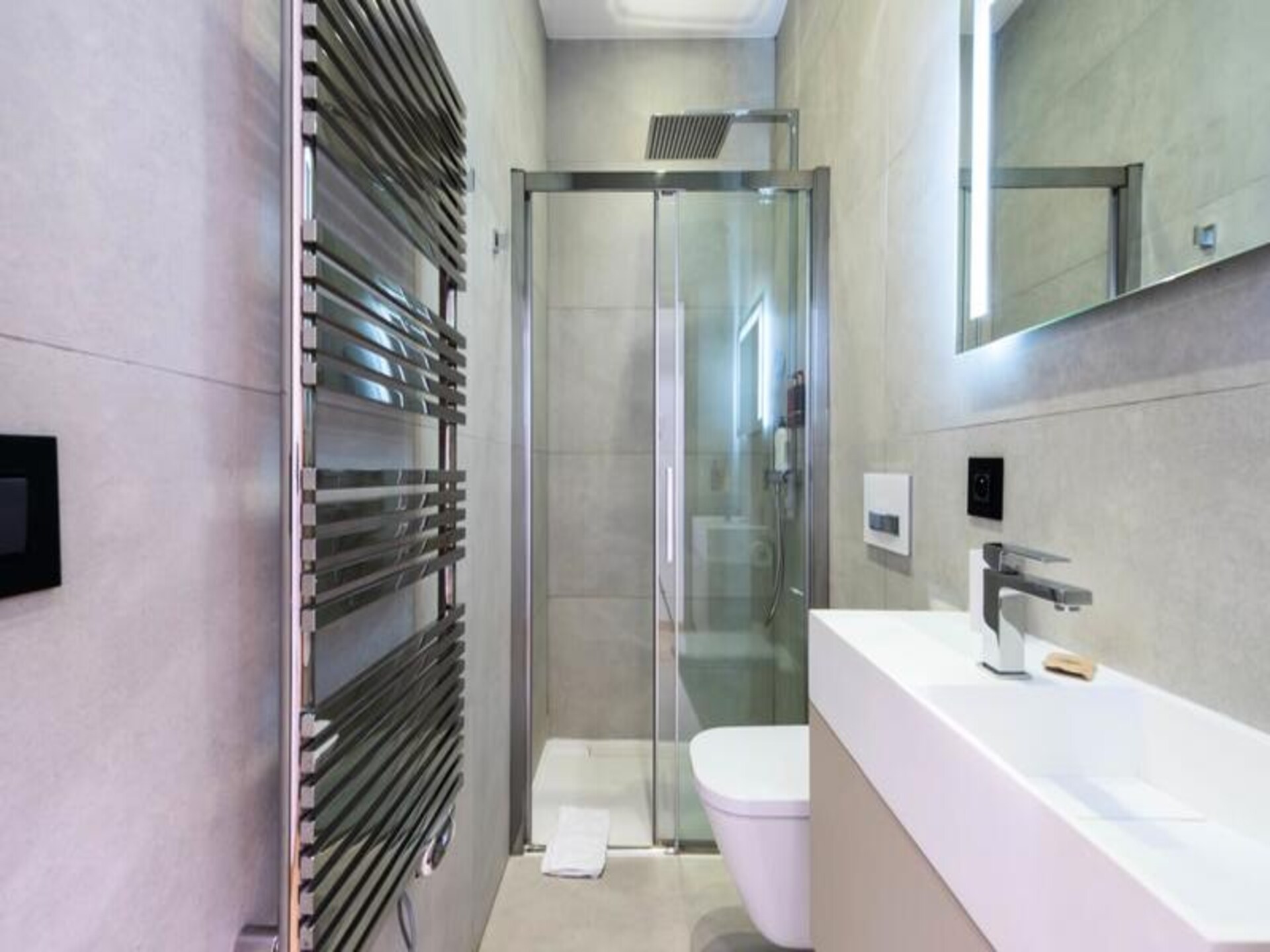 Luxe duplex 145m² met privélift en terras op Rue d'Antibes in Cannes - foto 32