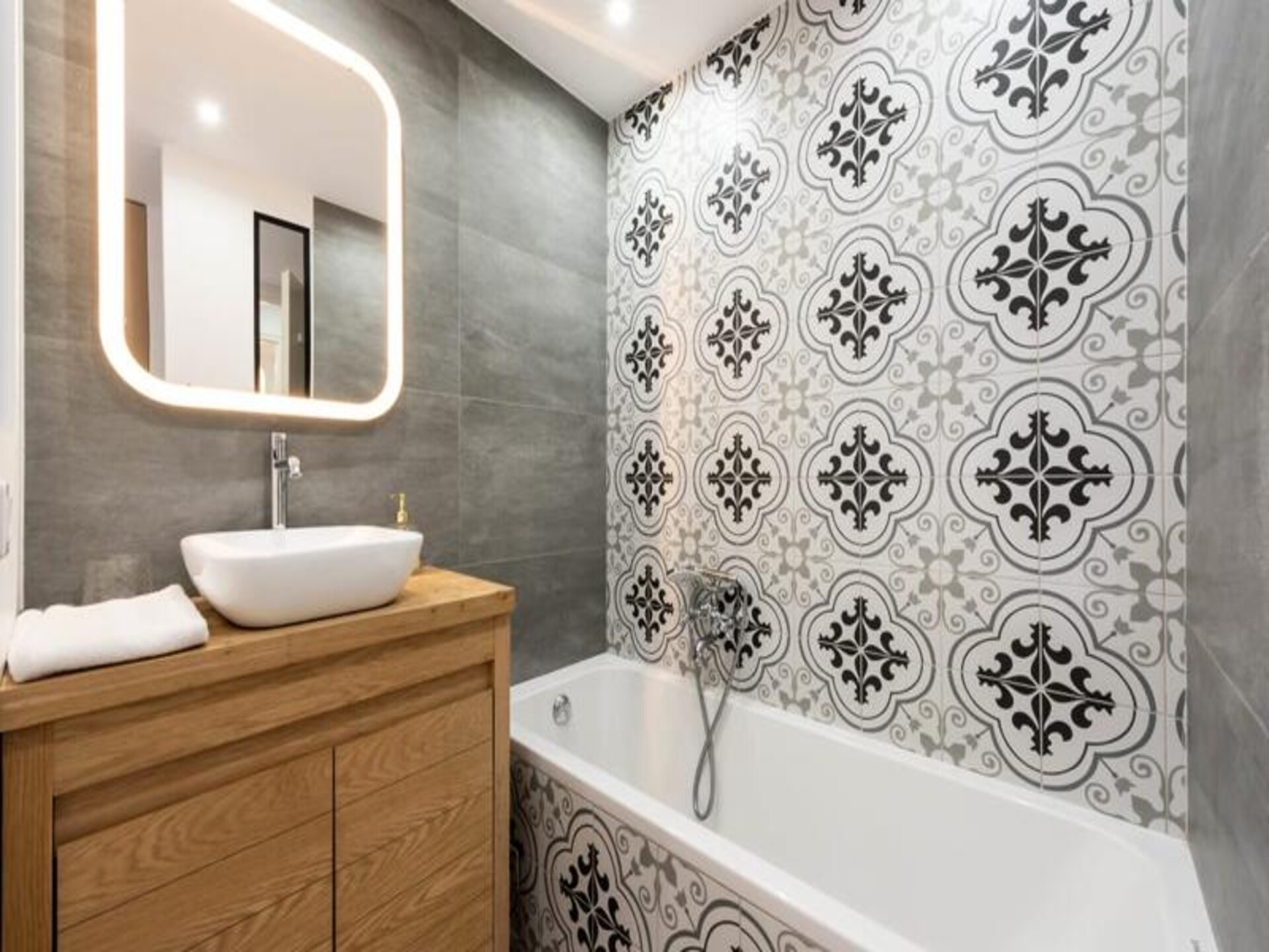 Stijlvol appartement in het hart van Le Suquet, Cannes - foto 14