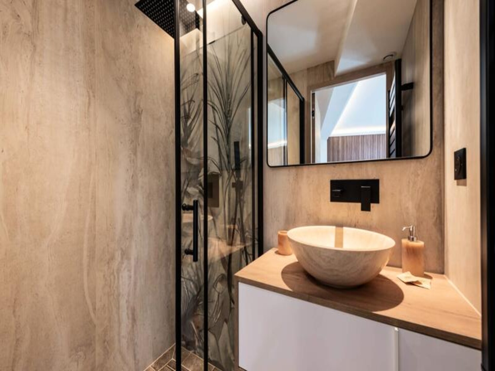 Stijlvol Duplex Appartement in Cannes met Terras en Airco - foto 28