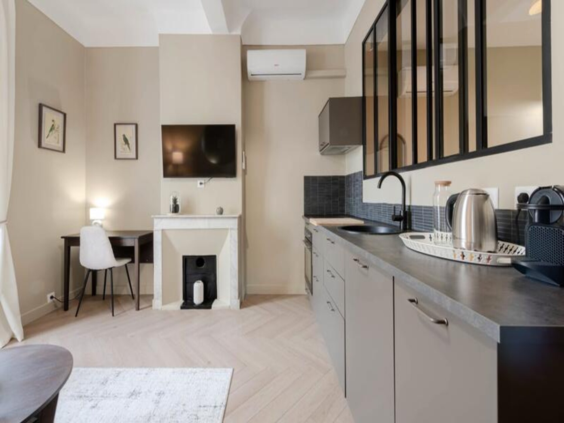 Gerenoveerd appartement in het hart van Cannes, vlakbij de Croisette - foto 7