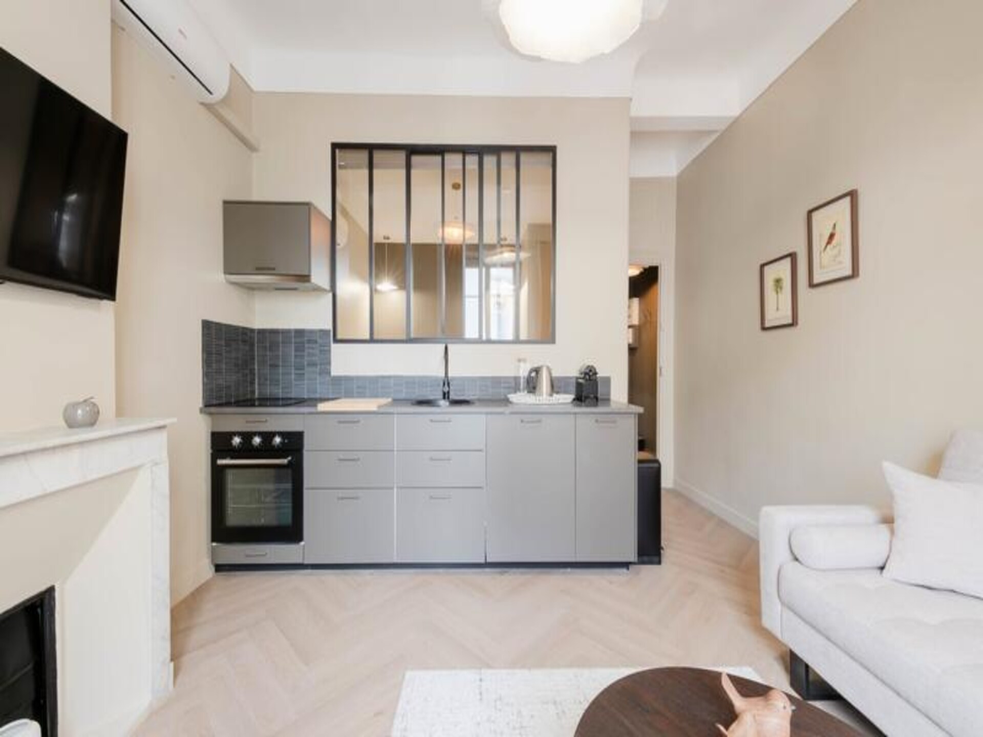 Gerenoveerd appartement in het hart van Cannes, vlakbij de Croisette - foto 9