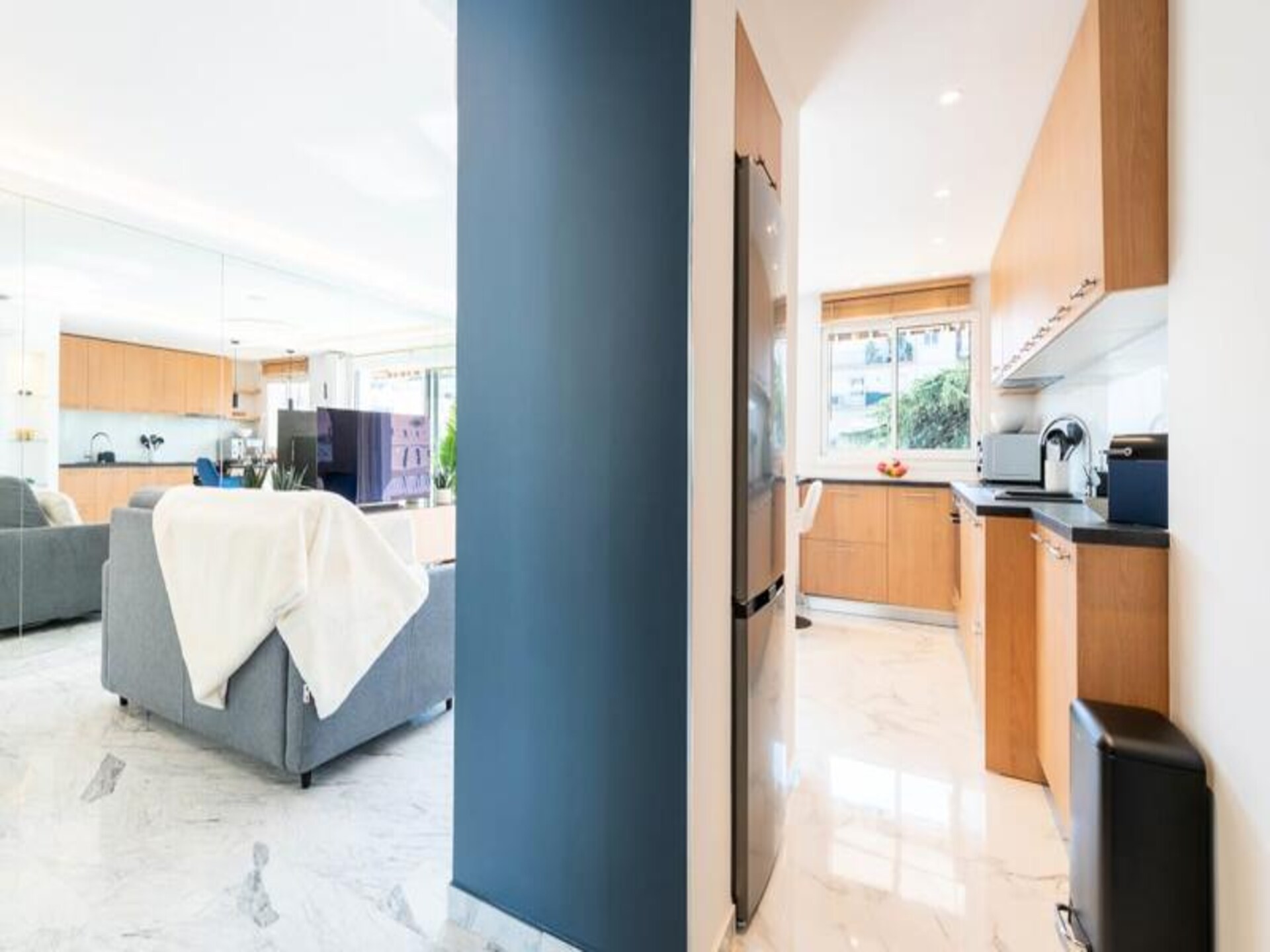 Gerenoveerd Appartement met Zonnig Terras in het Hart van Cannes - foto 14