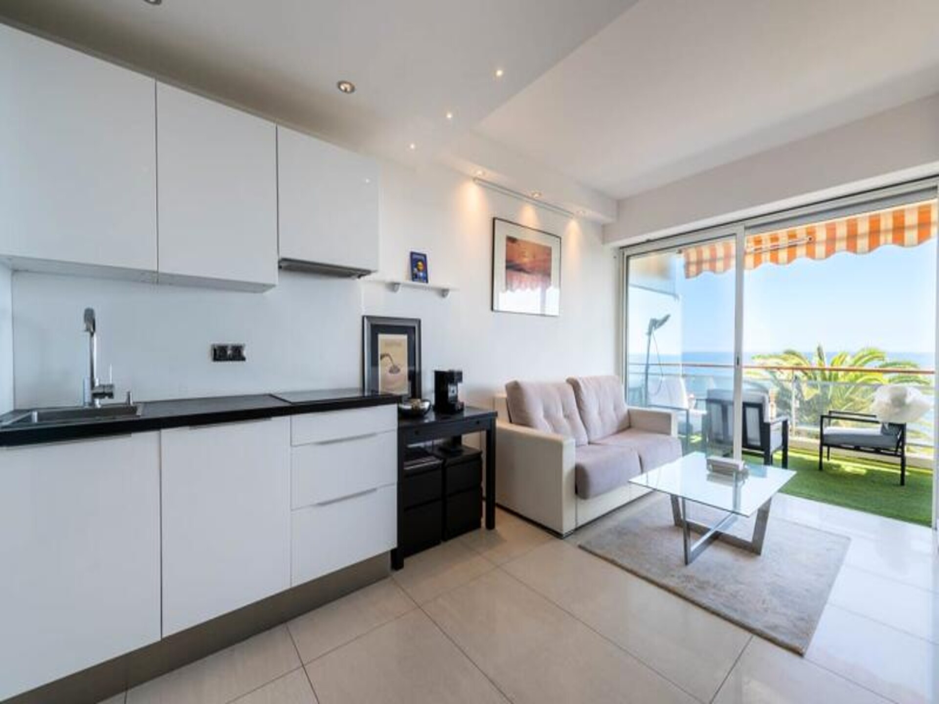 Elegant appartement met zeezicht, zwembad en privépad naar strand - foto 7