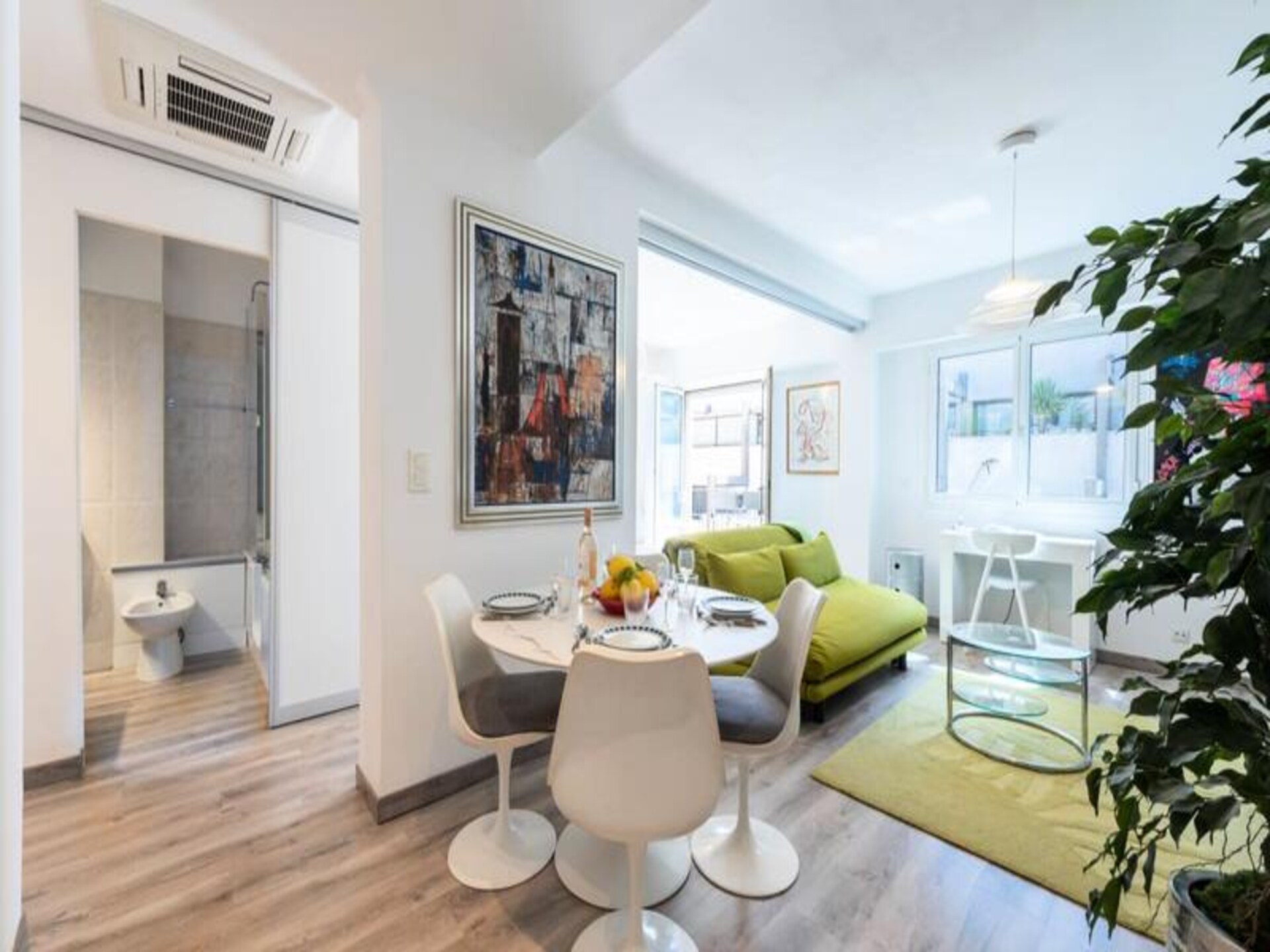 Licht appartement op de bovenste verdieping in het hart van Cannes - foto 7