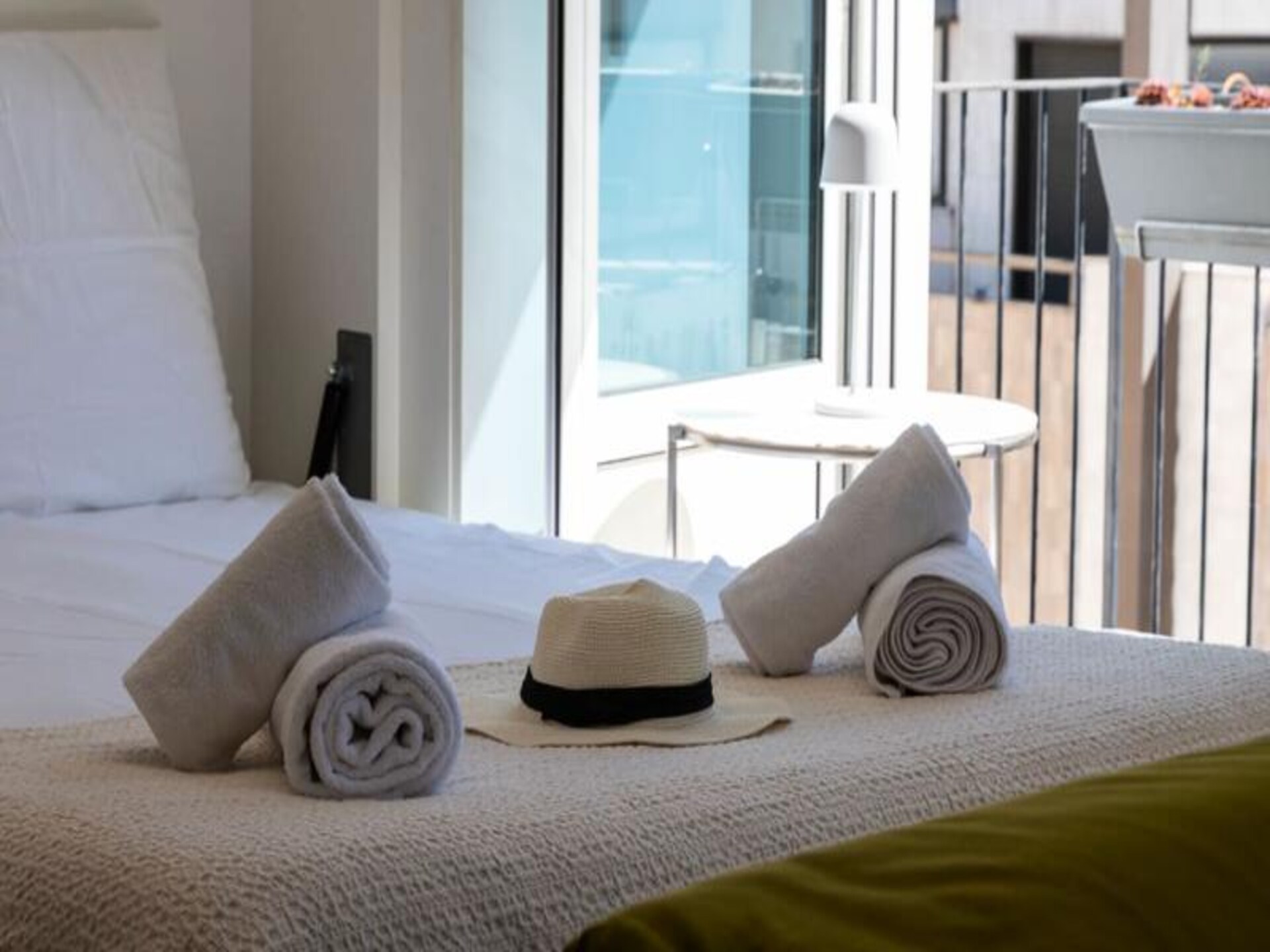 Licht appartement op de bovenste verdieping in het hart van Cannes - foto 19