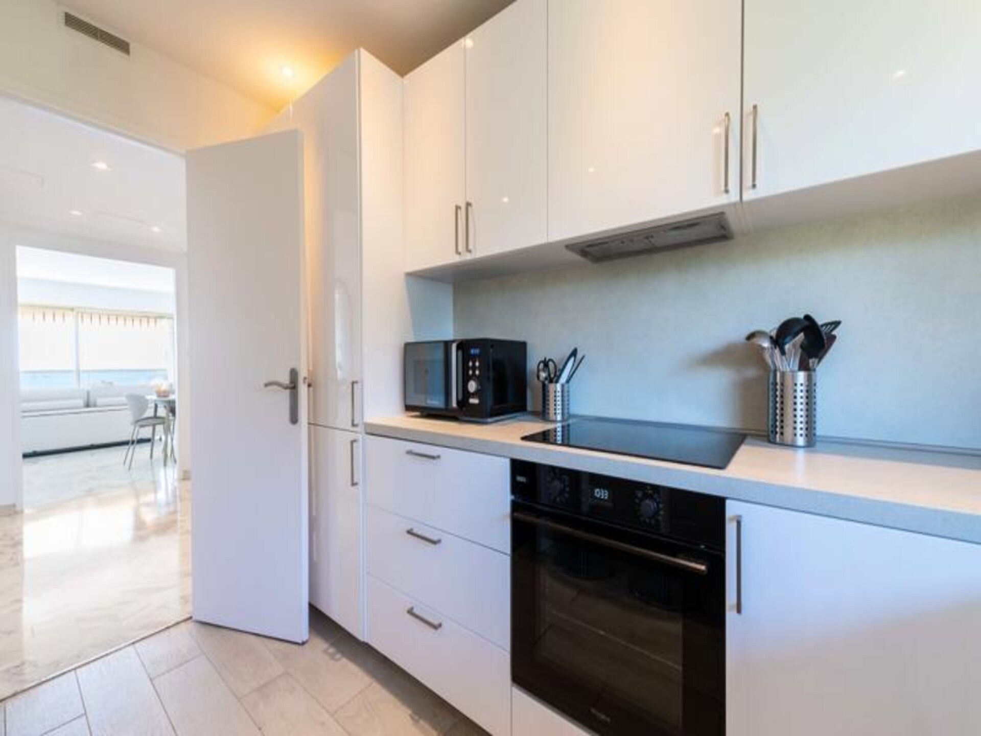 Elegant appartement in Cannes met zeezicht, zwembad en 2 slaapkamers - foto 17