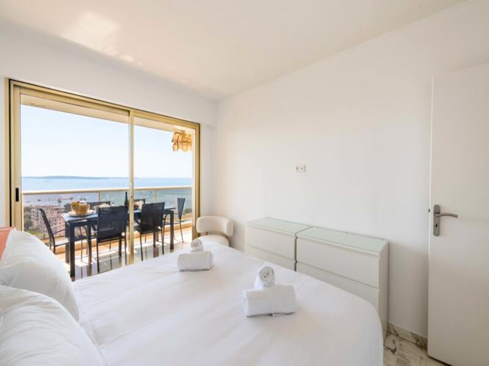 Elegant appartement in Cannes met zeezicht, zwembad en 2 slaapkamers - foto 20