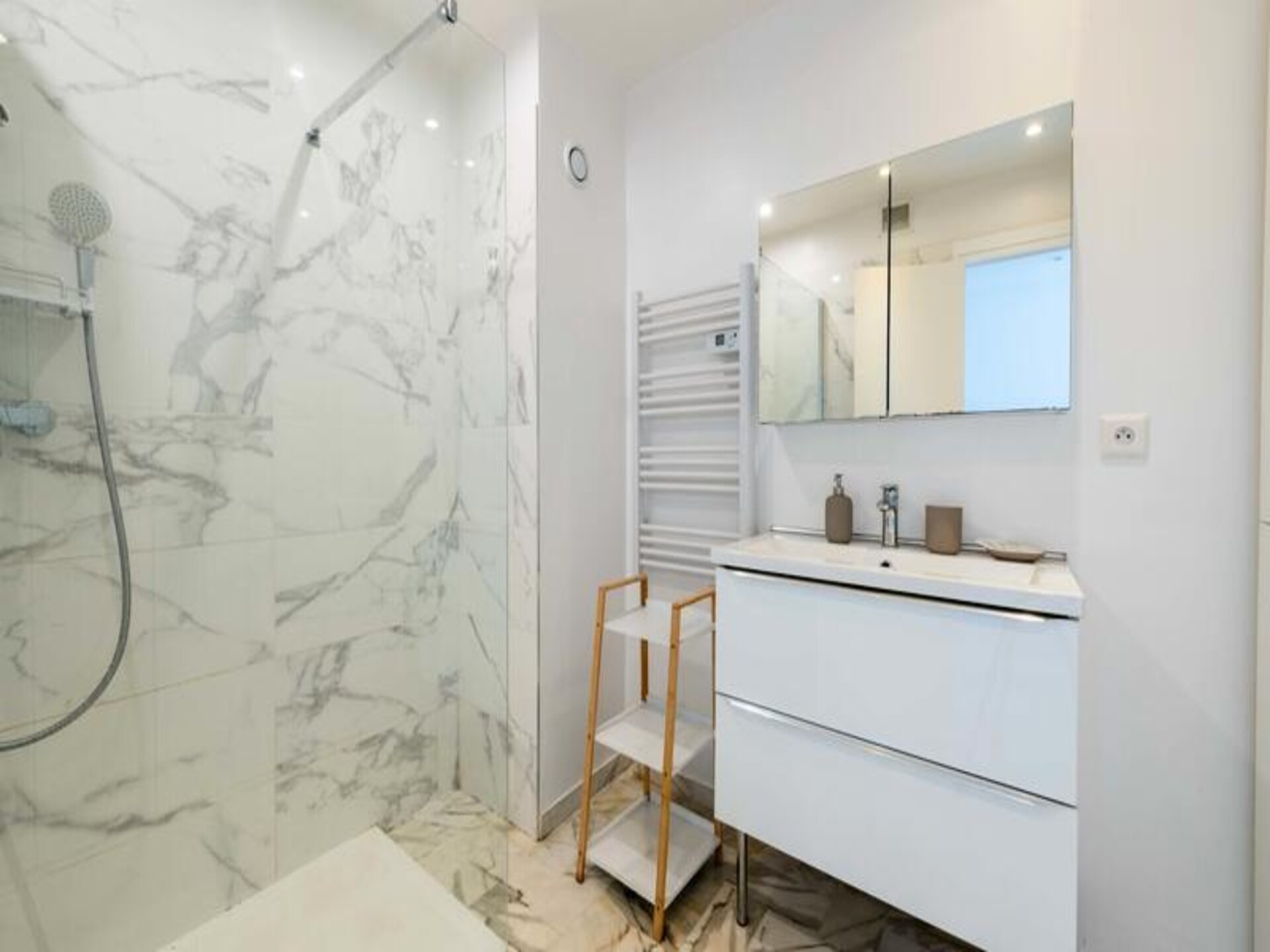 Elegant appartement in Cannes met zeezicht, zwembad en 2 slaapkamers - foto 23