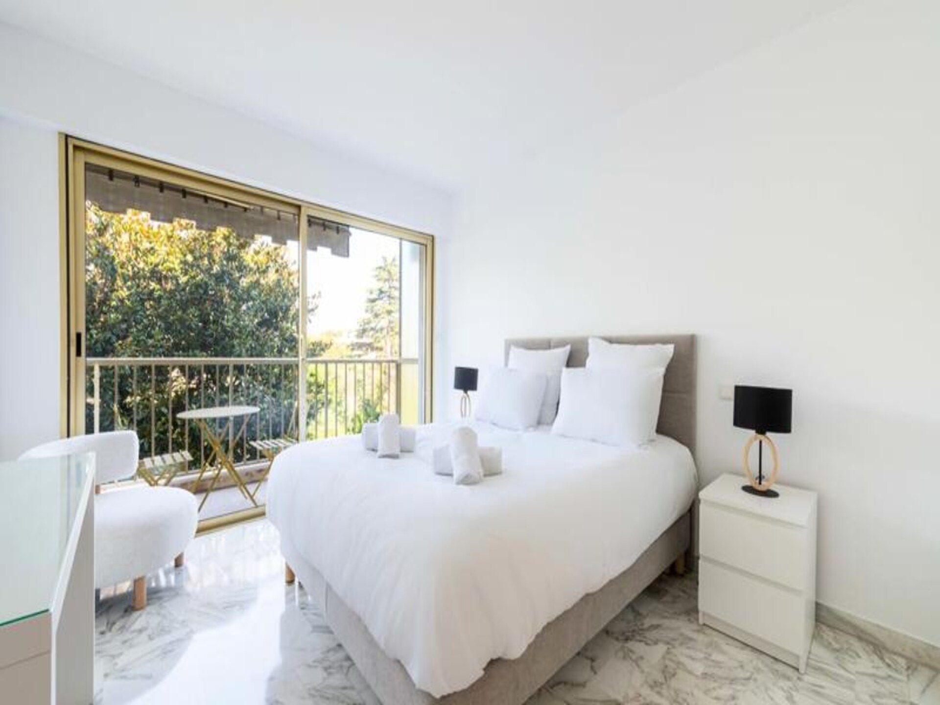 Elegant appartement in Cannes met zeezicht, zwembad en 2 slaapkamers - foto 25